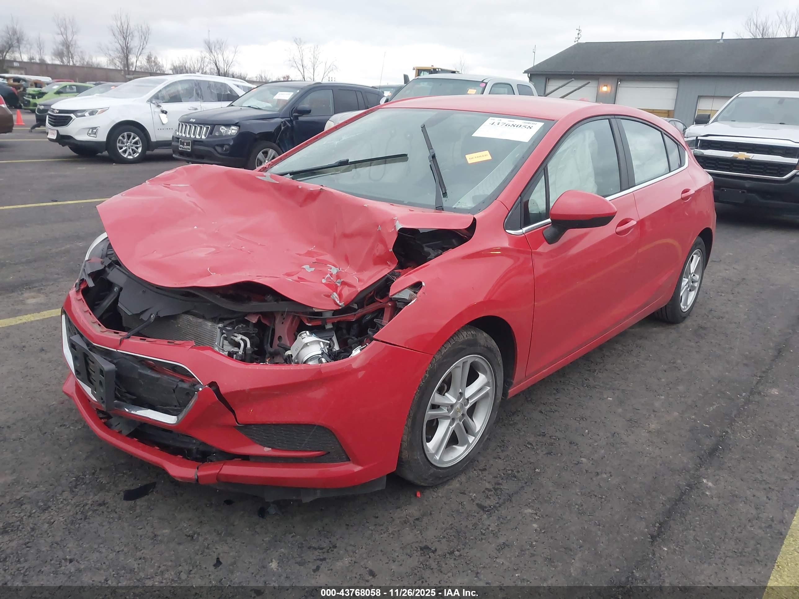 CHEVROLET CRUZE image 2
