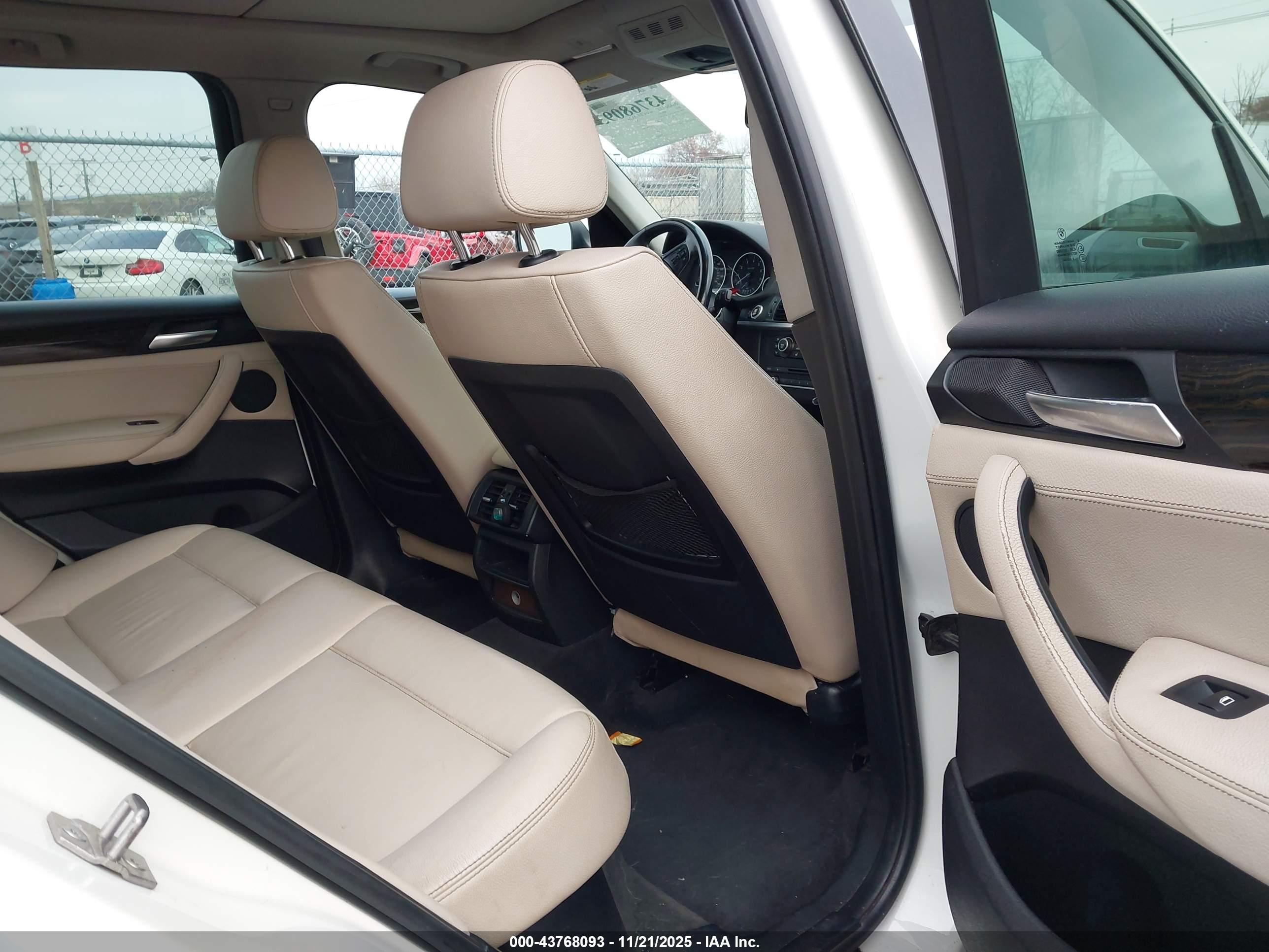 BMW X3 image 8