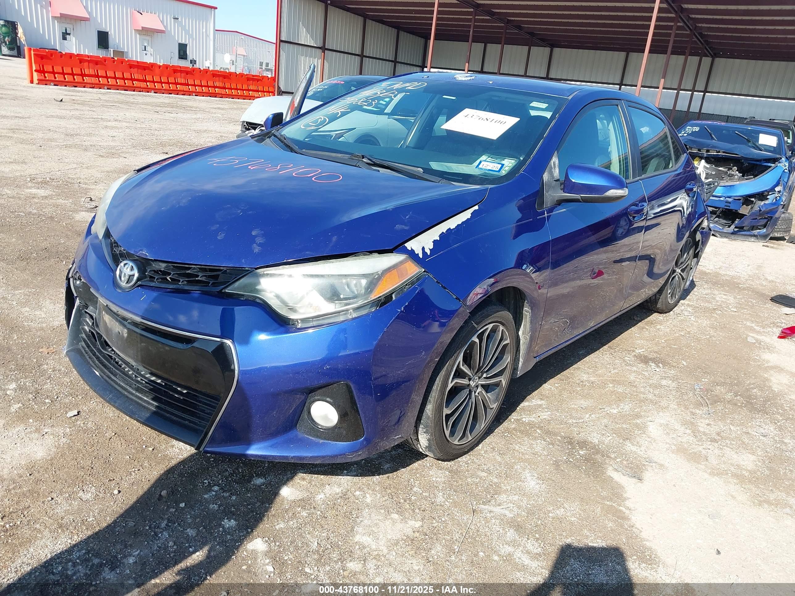 TOYOTA COROLLA image 2