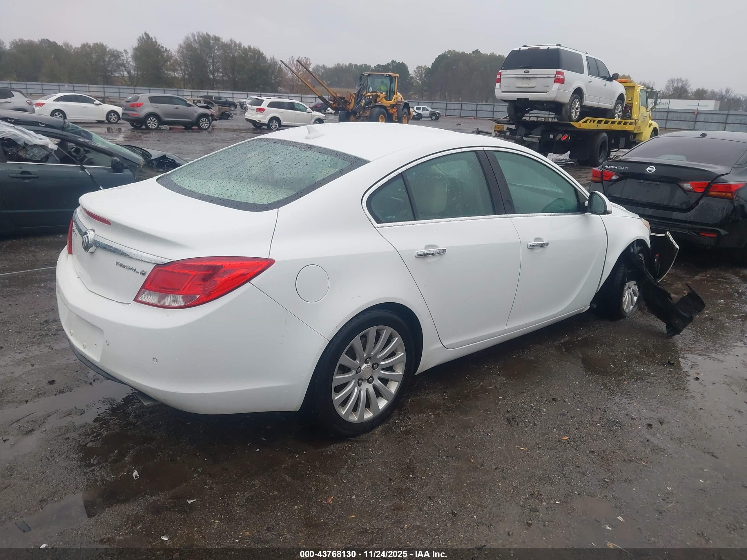 BUICK REGAL image 4