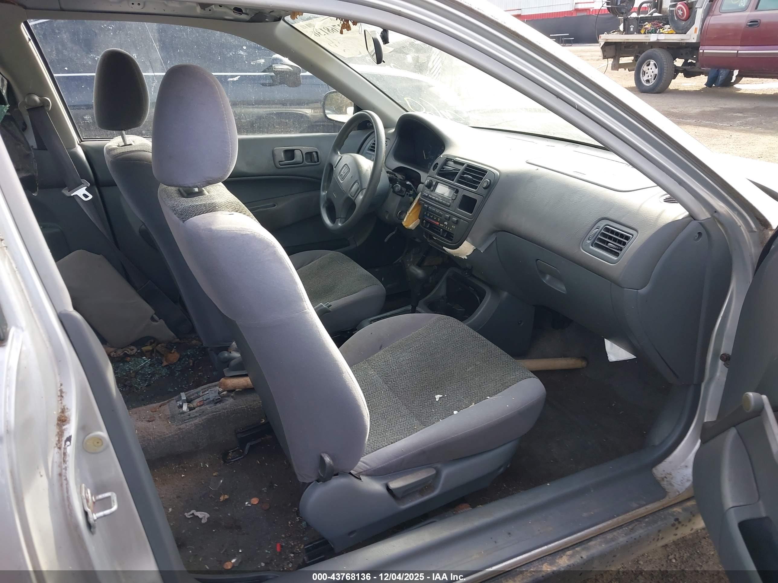 HONDA CIVIC image 5