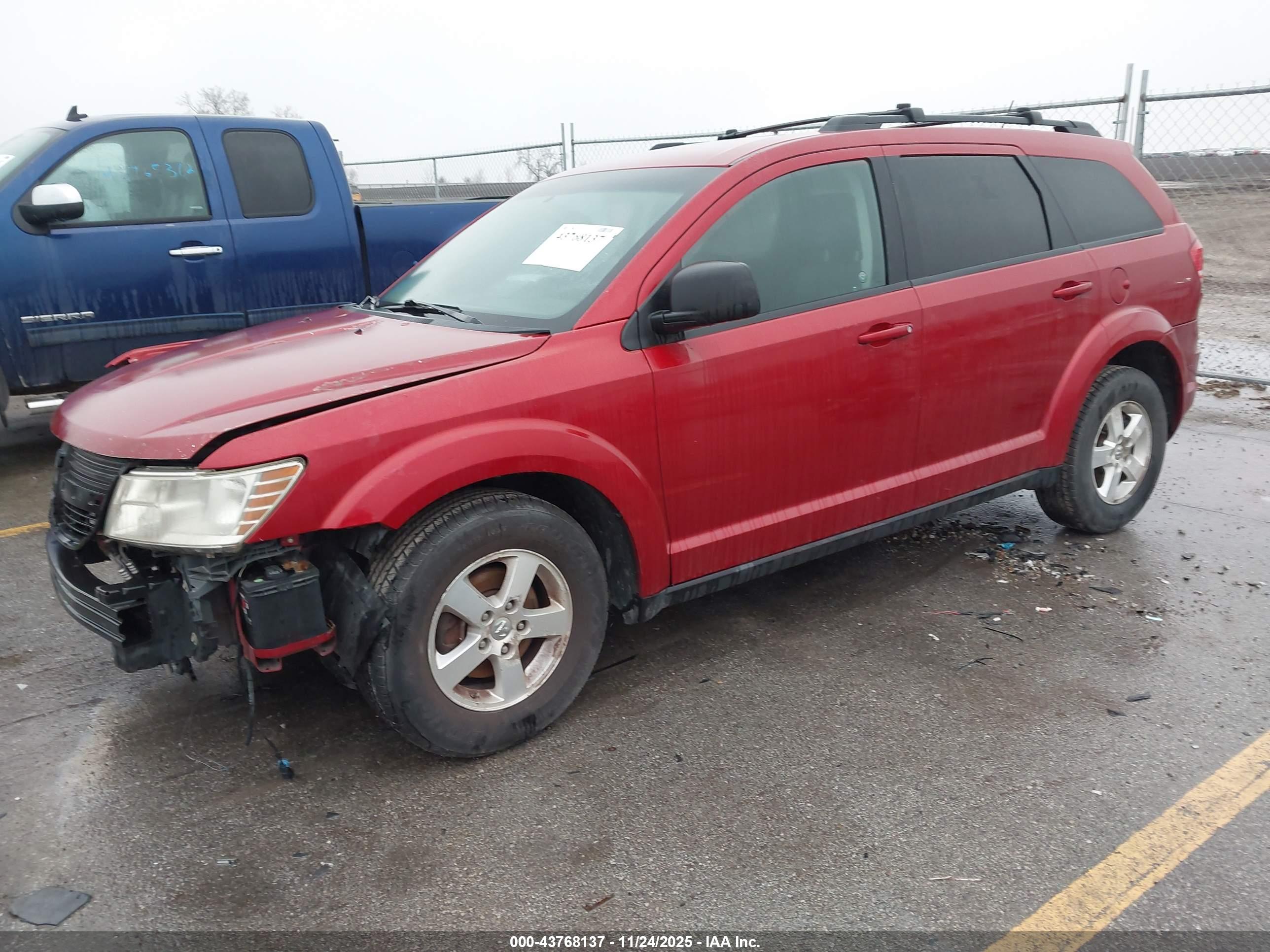 DODGE JOURNEY image 2