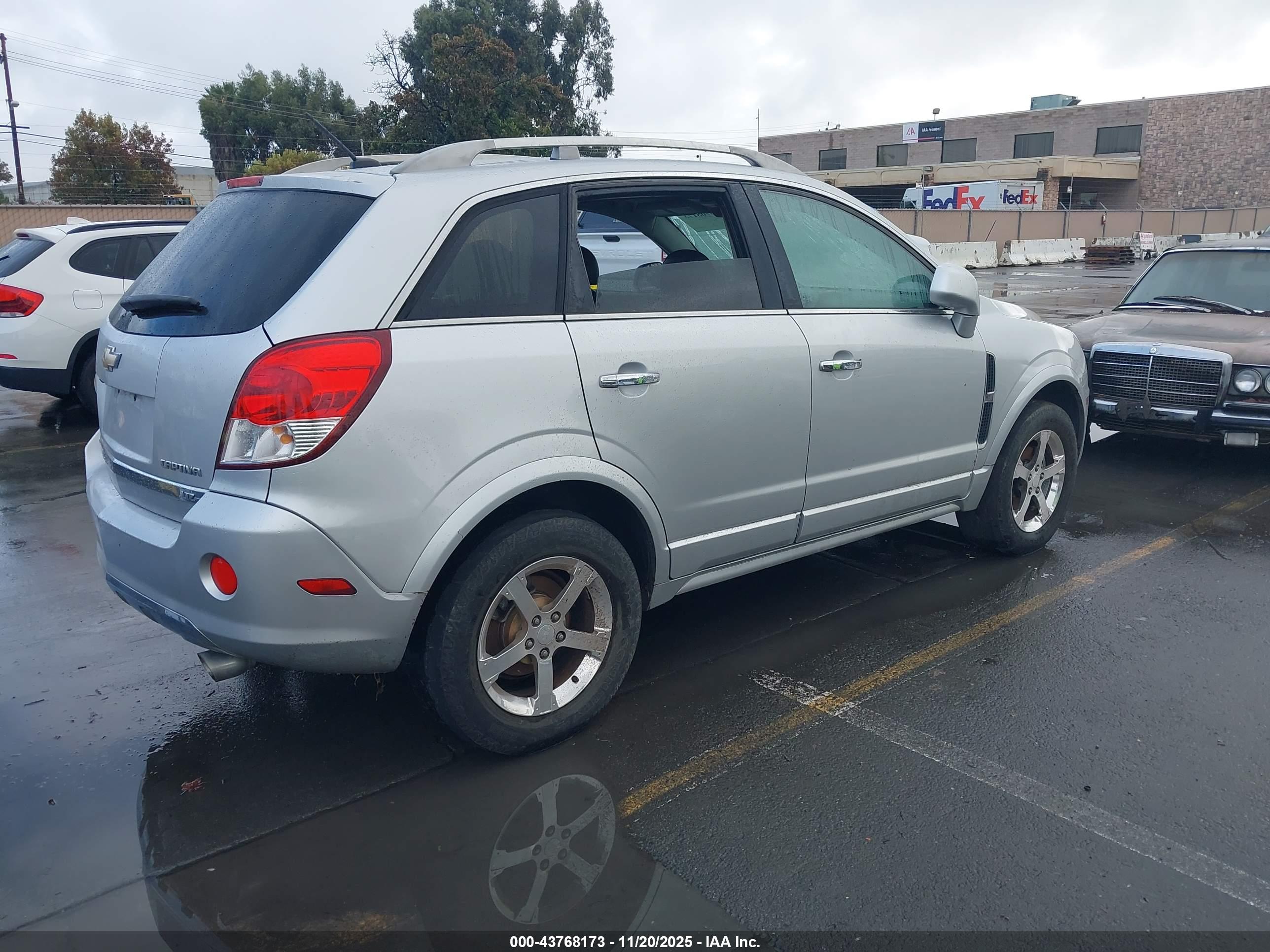CHEVROLET CAPTIVA image 4