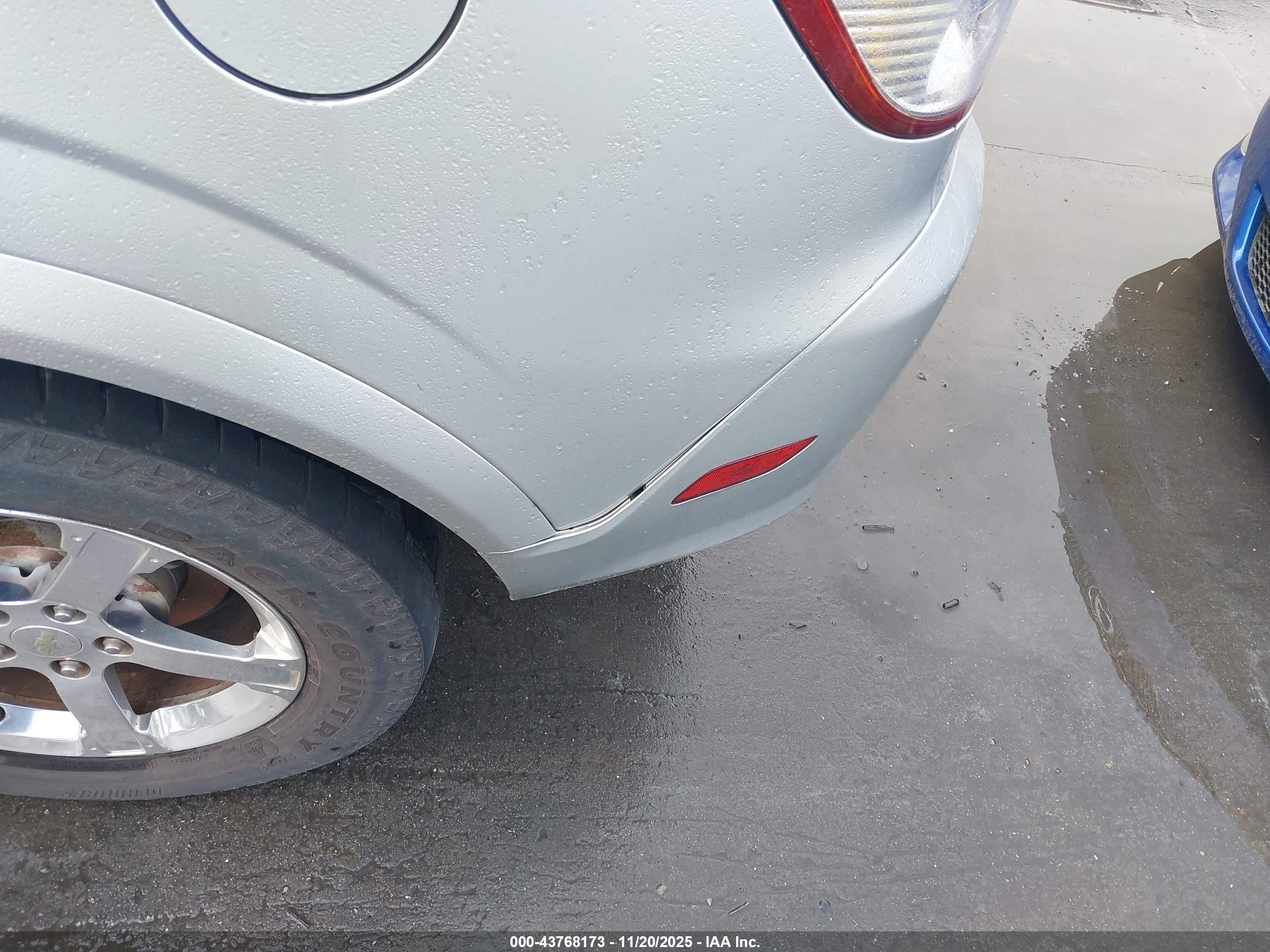 CHEVROLET CAPTIVA image 6