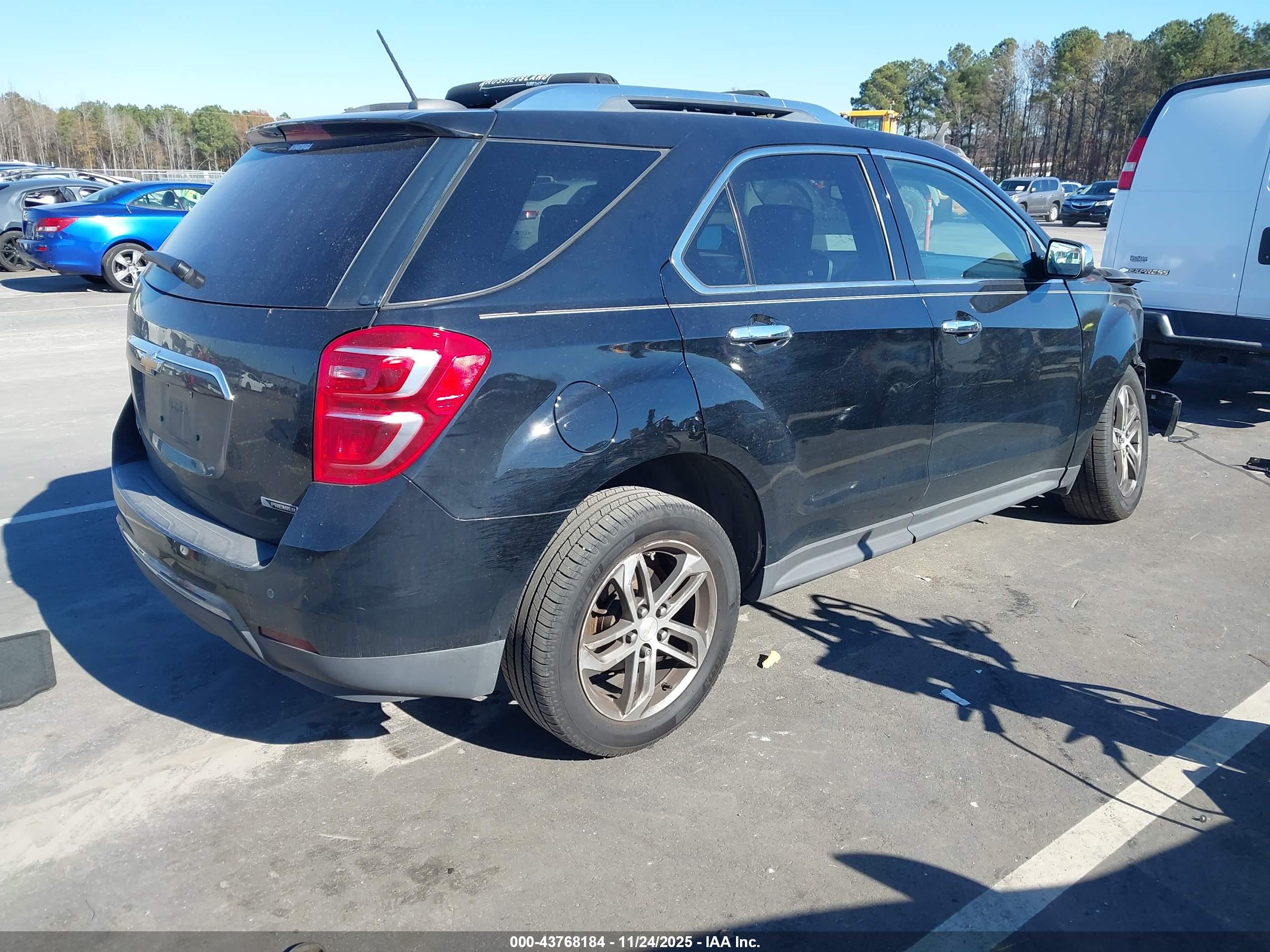CHEVROLET EQUINOX image 4