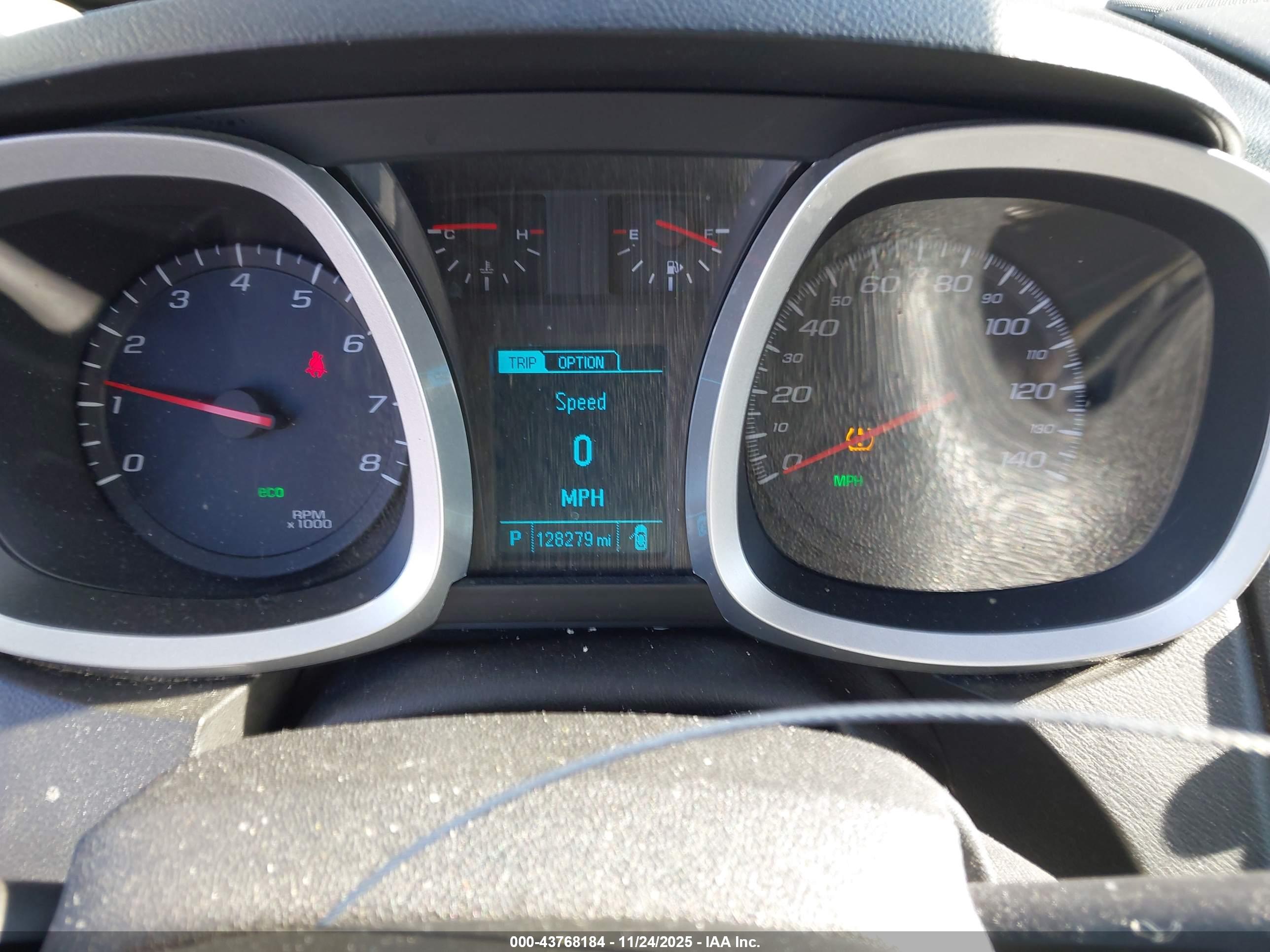CHEVROLET EQUINOX image 7
