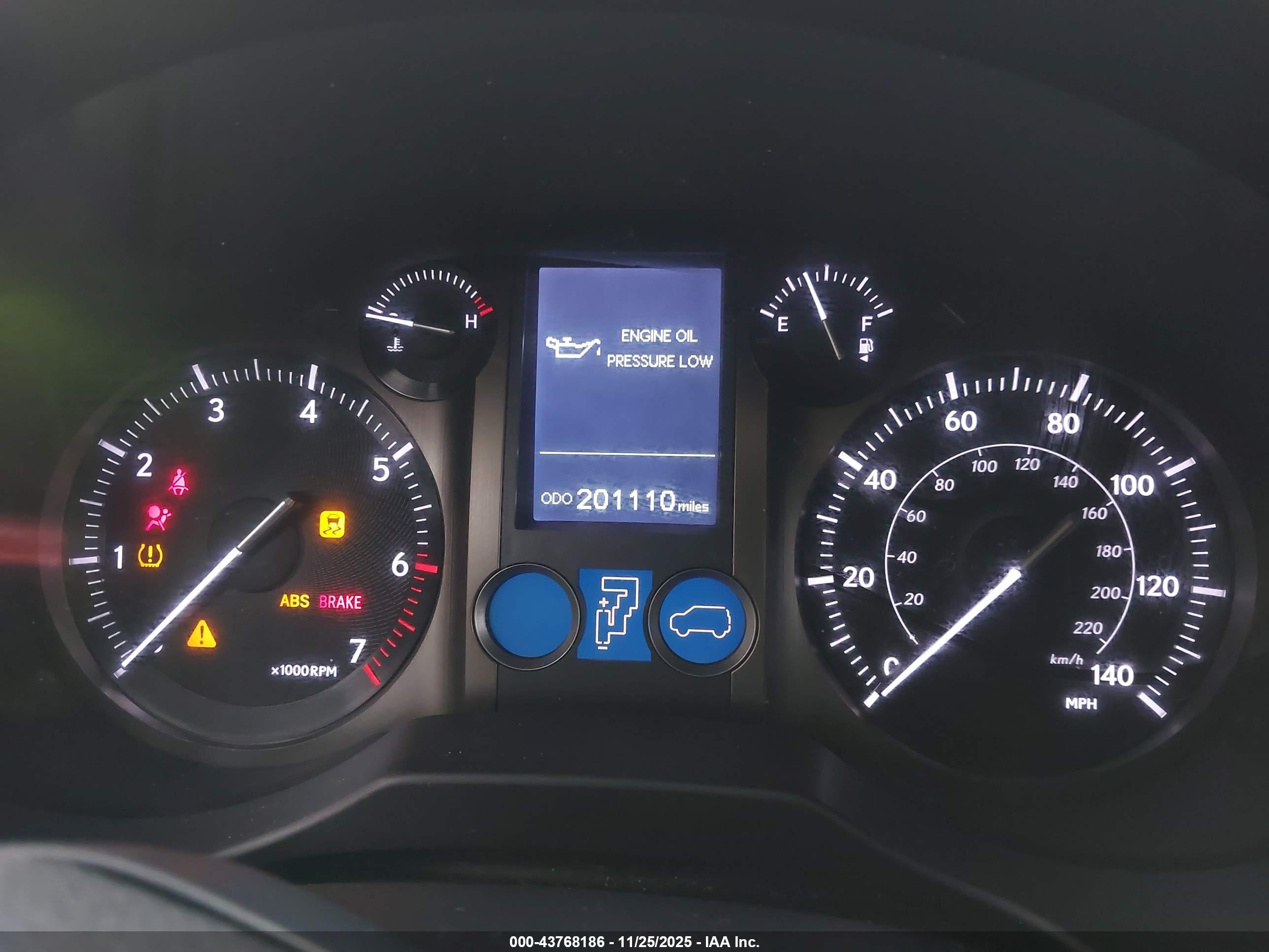 LEXUS GX image 7