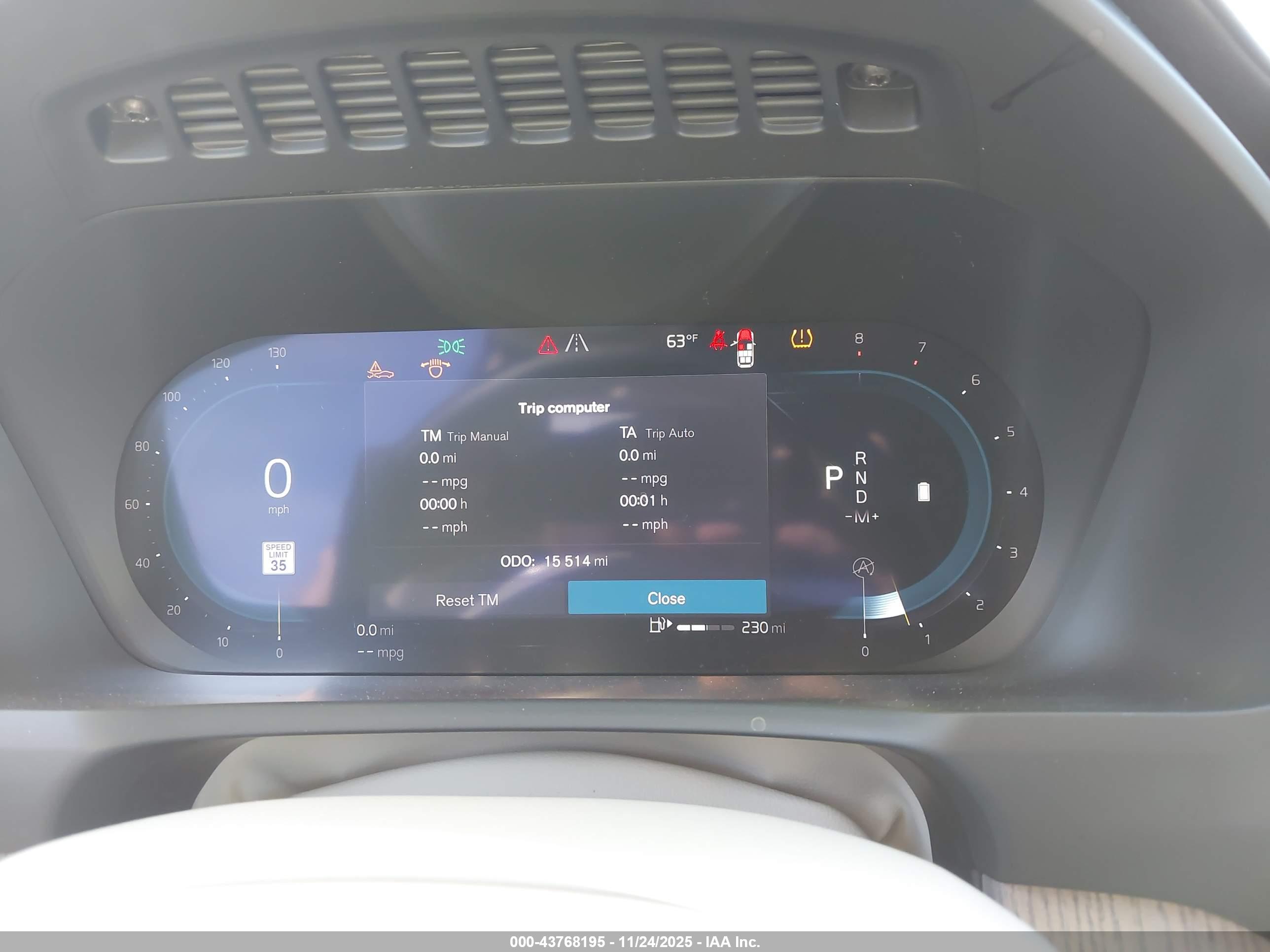VOLVO XC90 image 7