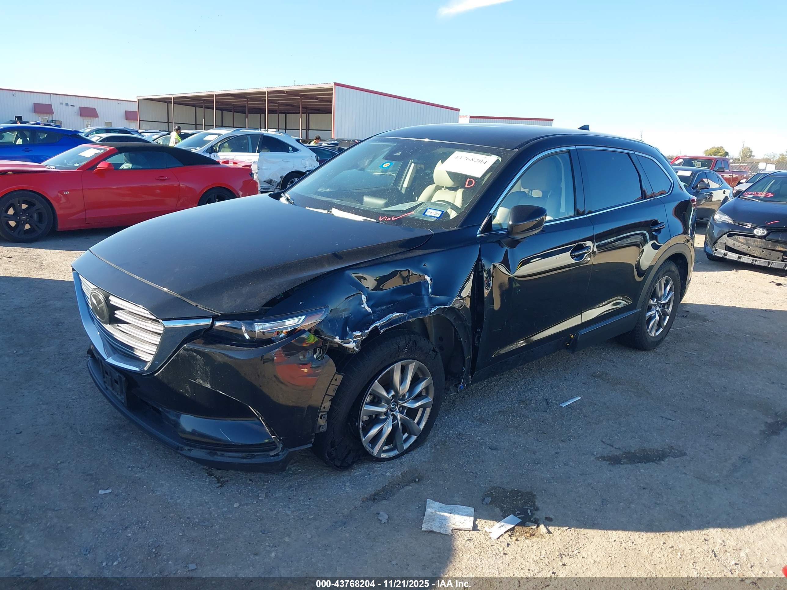 MAZDA CX-9 image 2