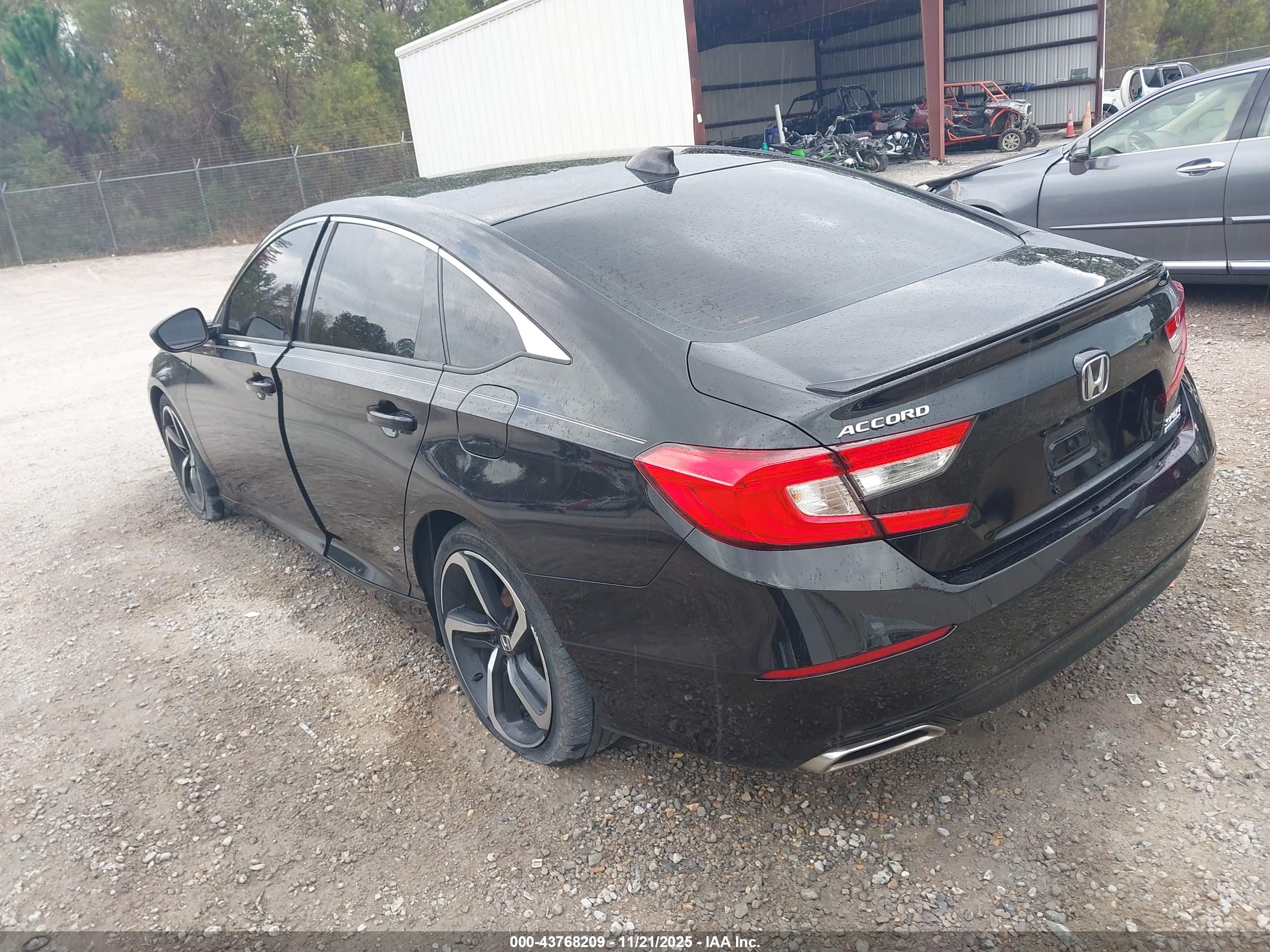 HONDA ACCORD image 3