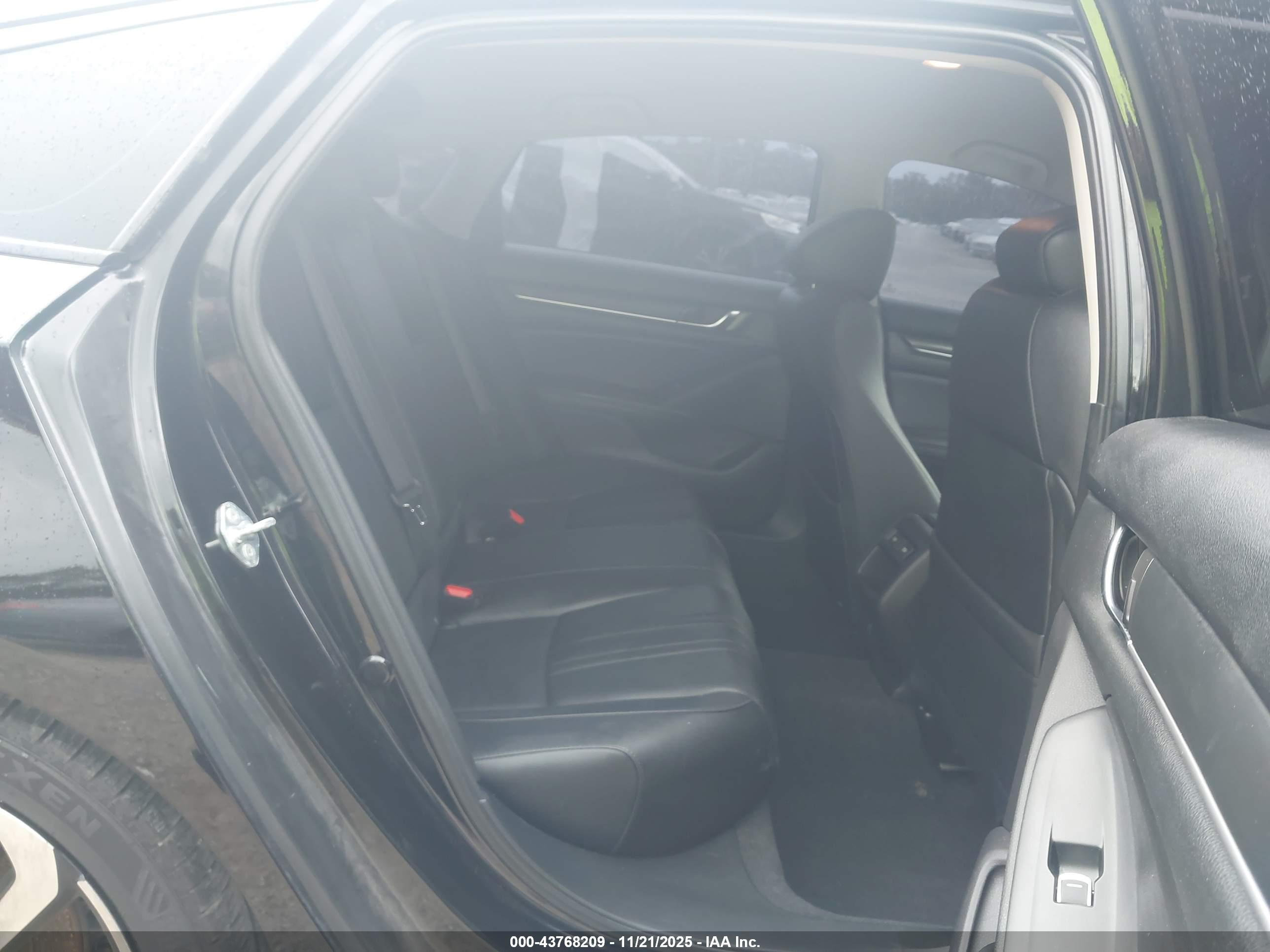 HONDA ACCORD image 8