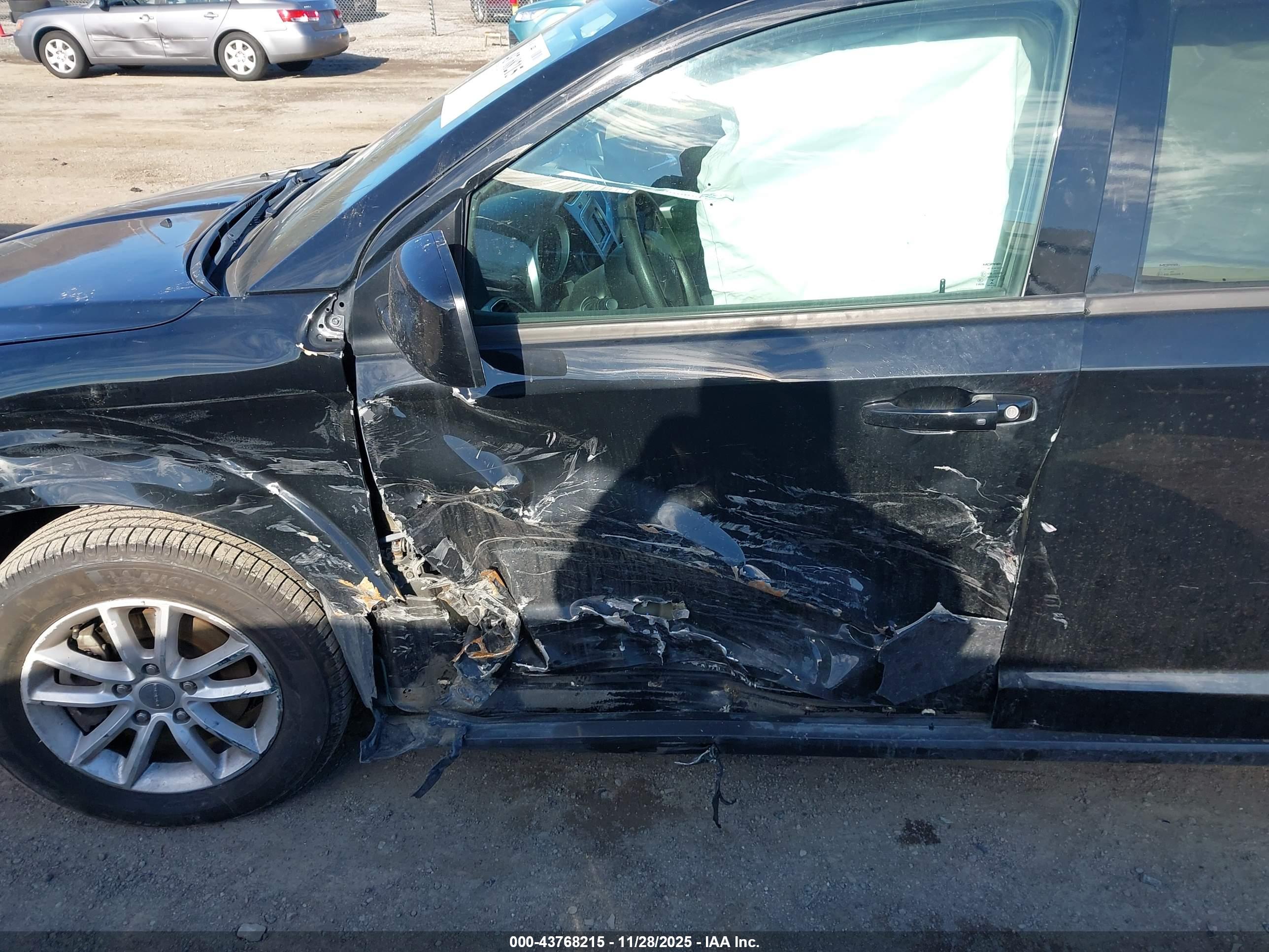 DODGE JOURNEY image 6