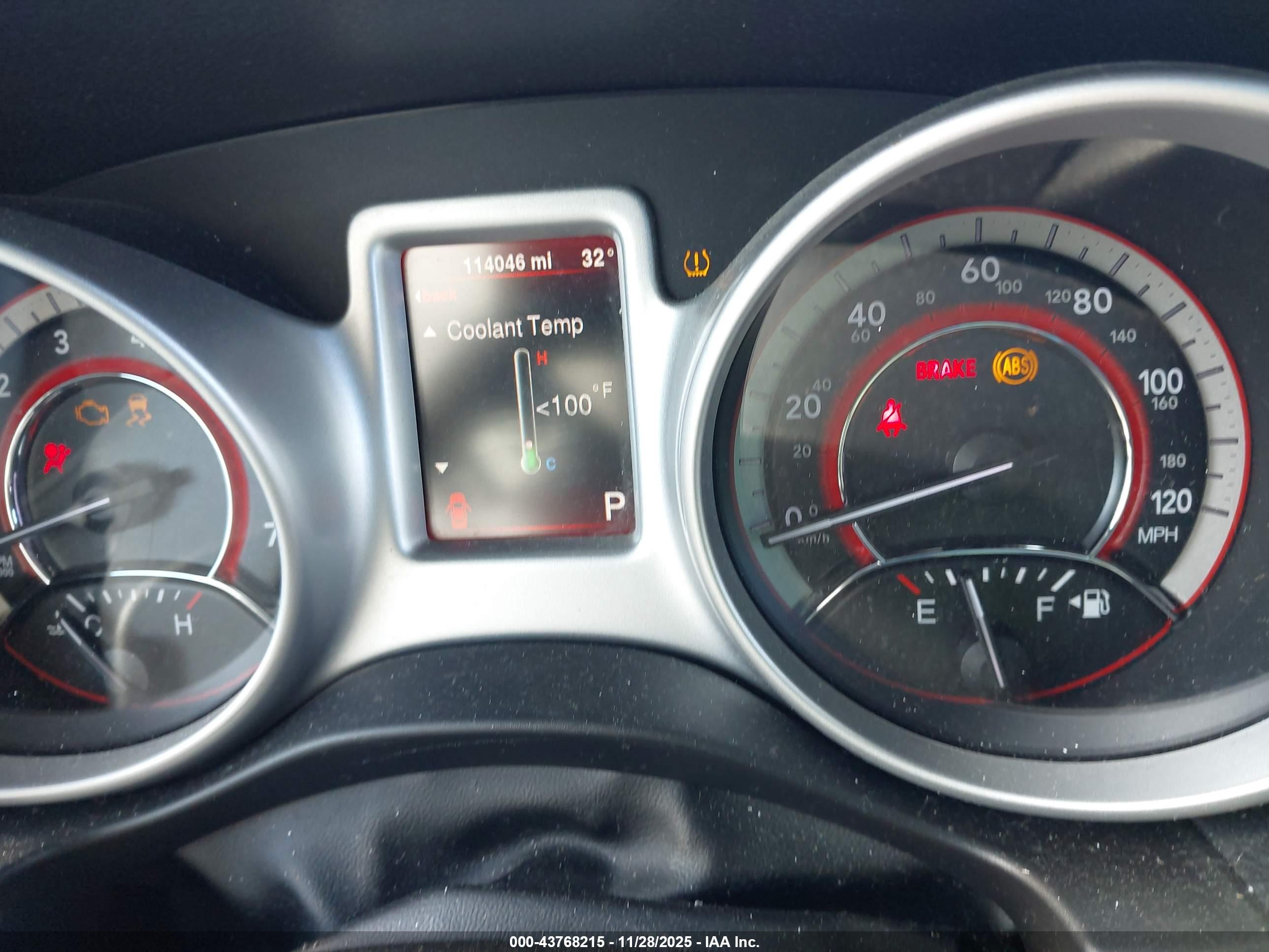 DODGE JOURNEY image 7