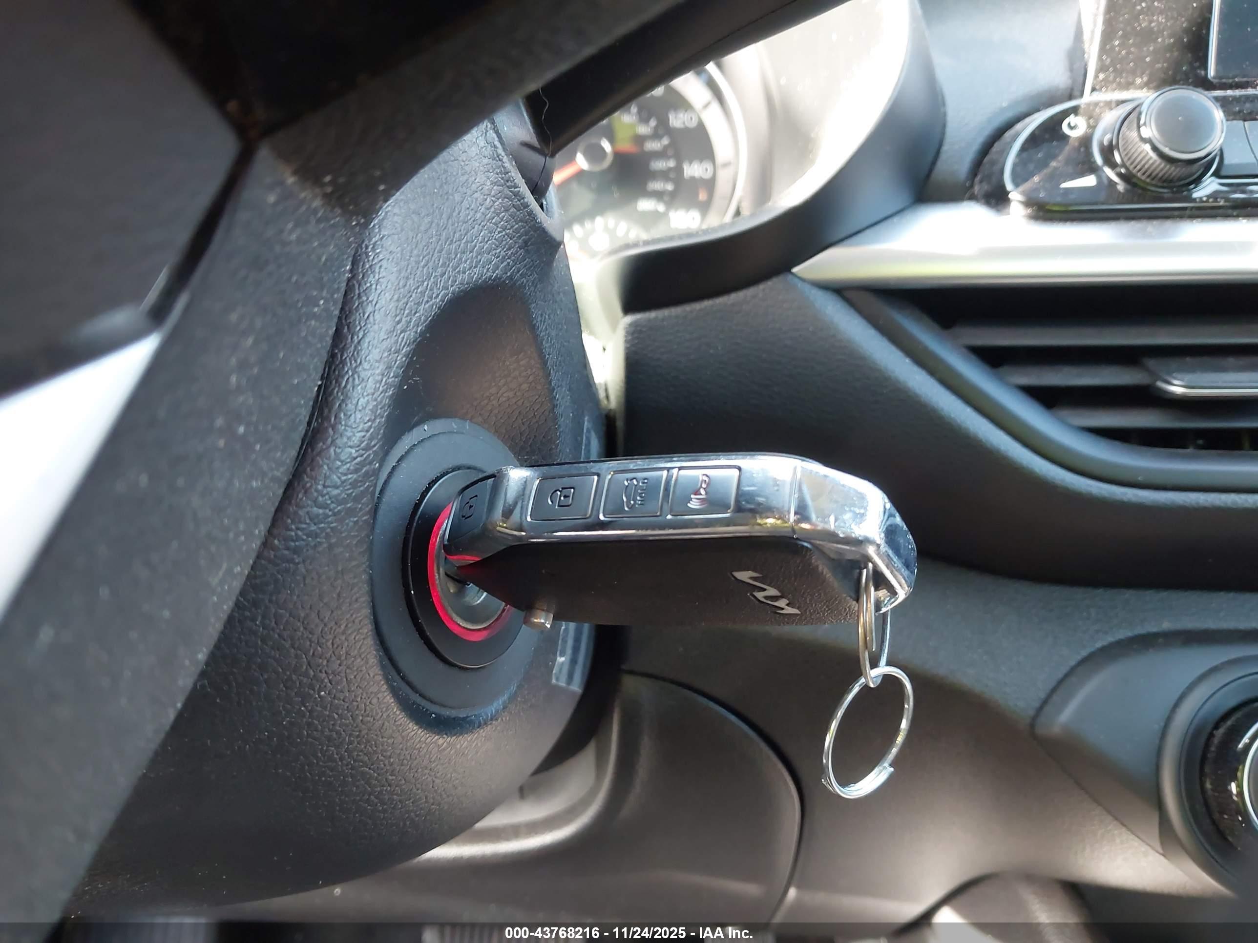 KIA FORTE image 11