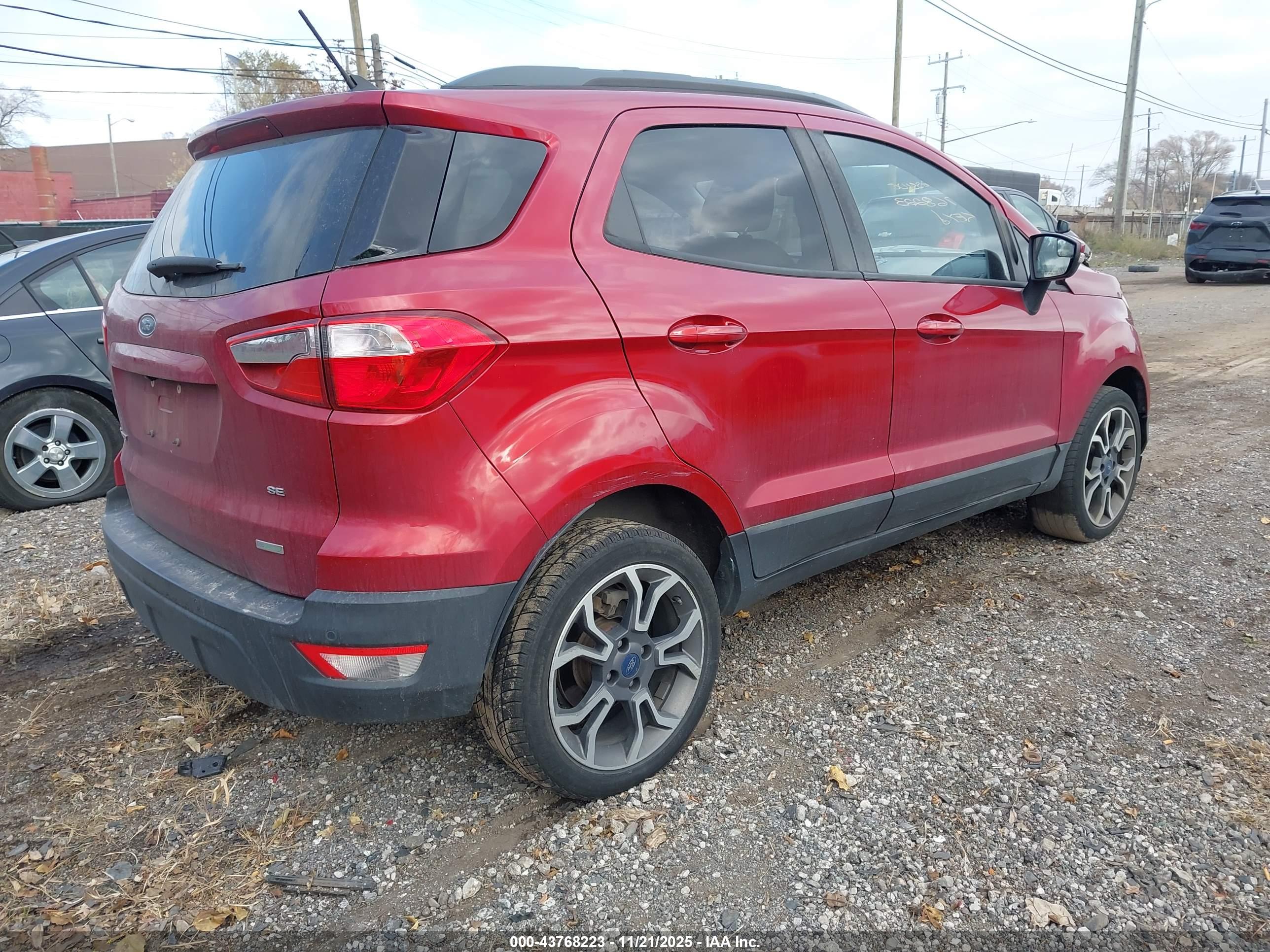 FORD ECOSPORT image 4