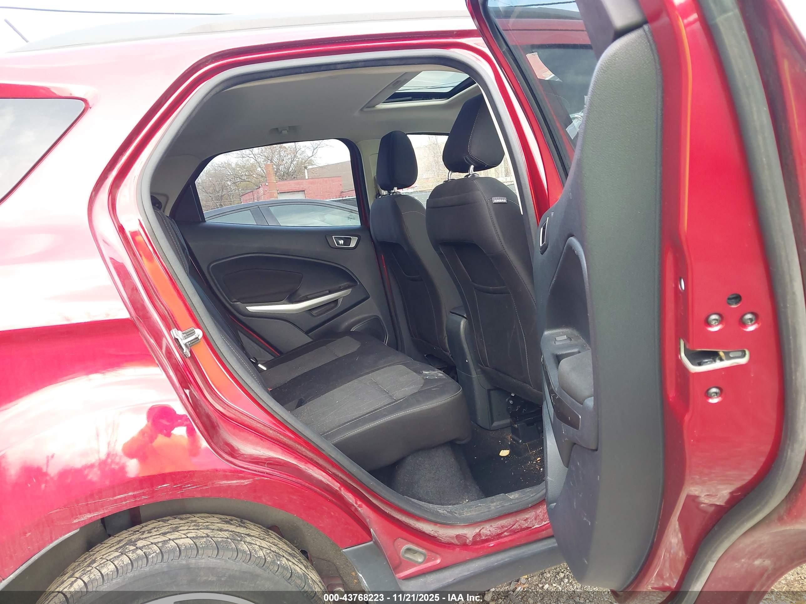 FORD ECOSPORT image 8