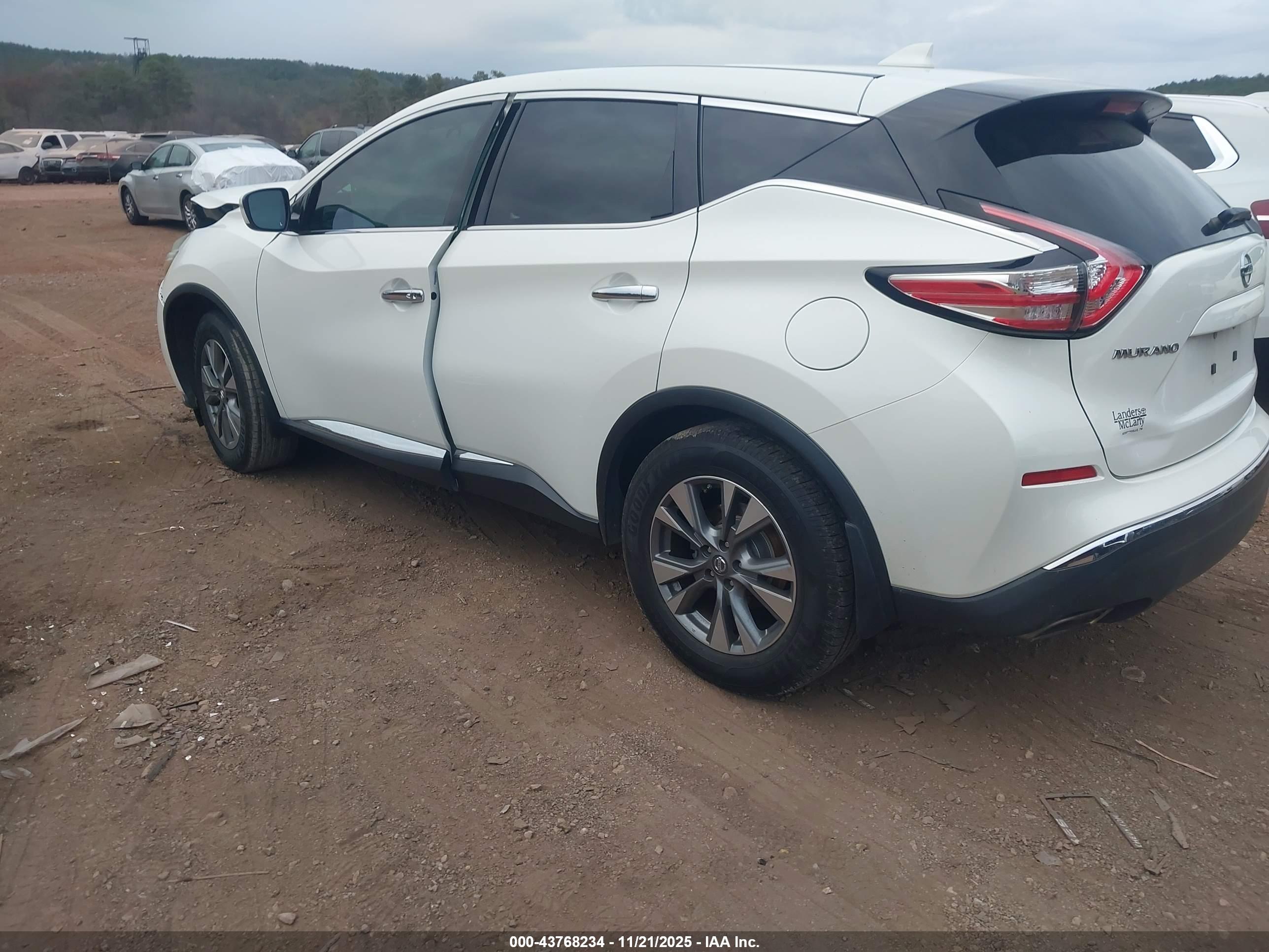 NISSAN MURANO image 3
