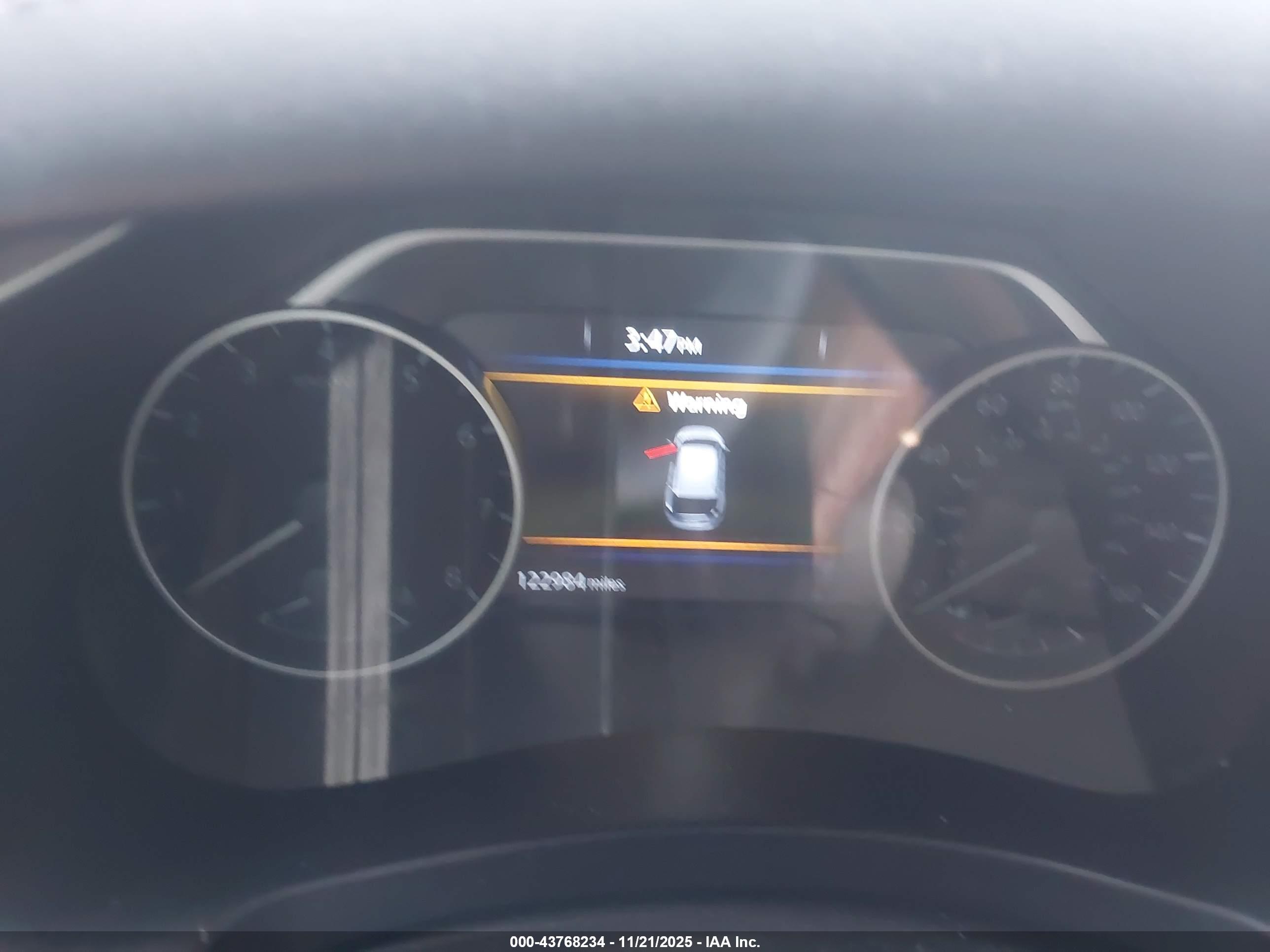 NISSAN MURANO image 7