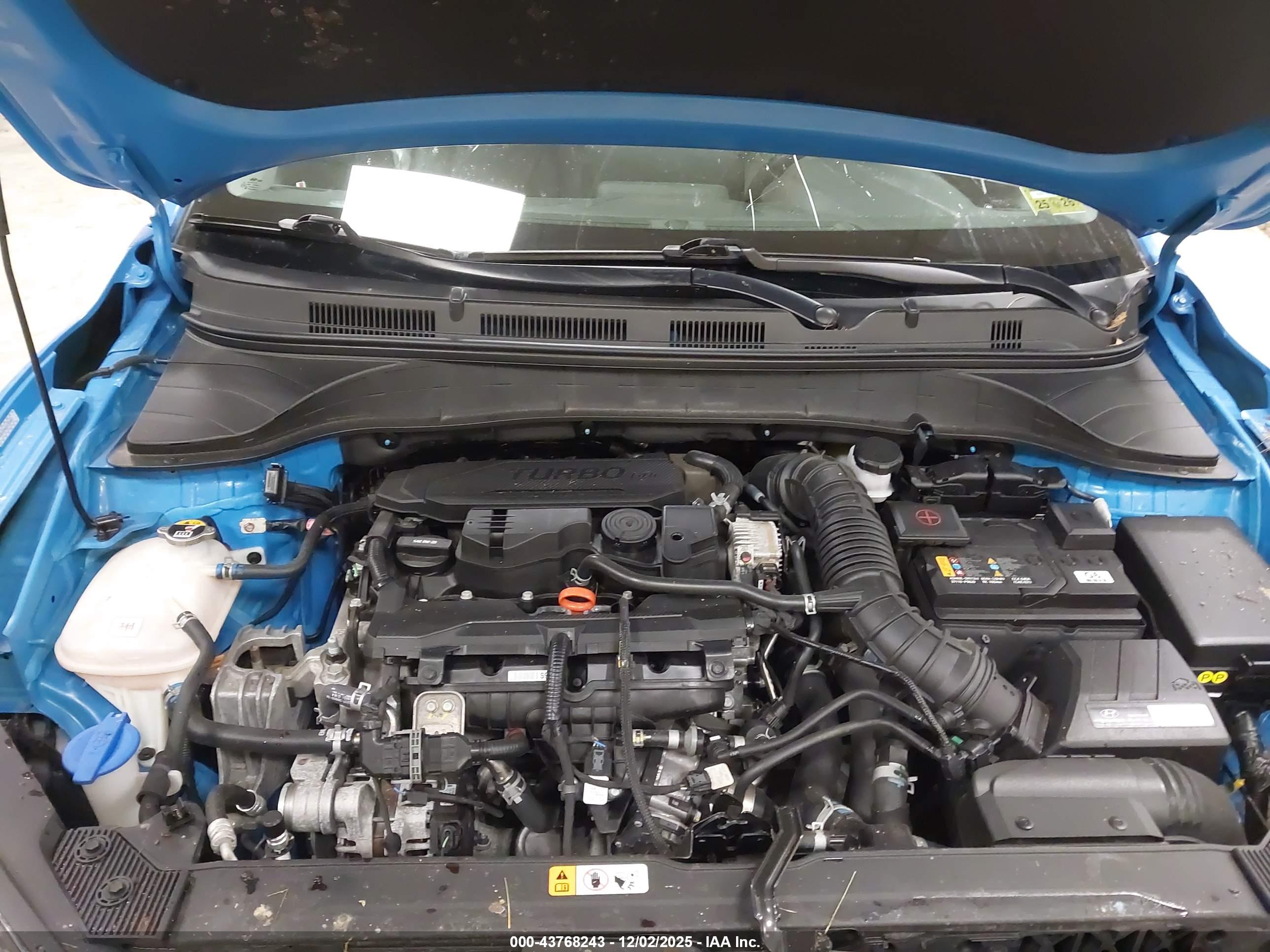 HYUNDAI KONA image 10