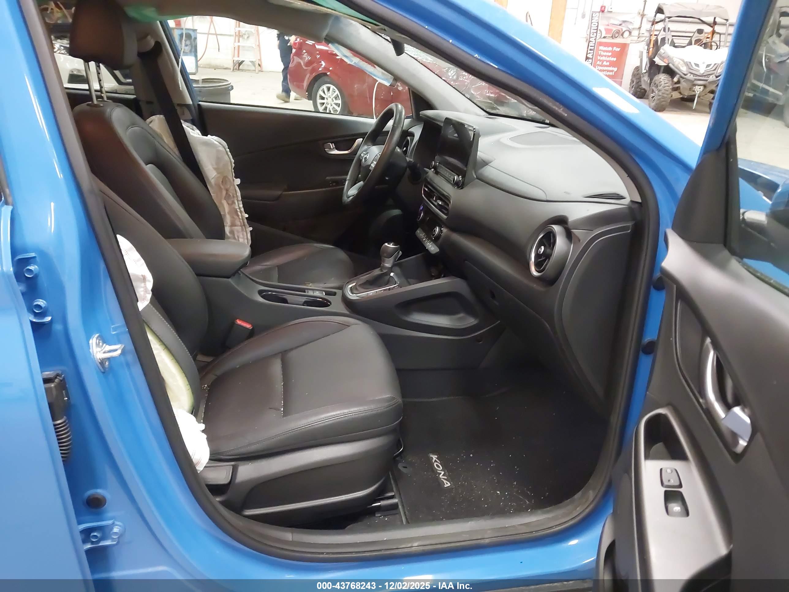 HYUNDAI KONA image 5