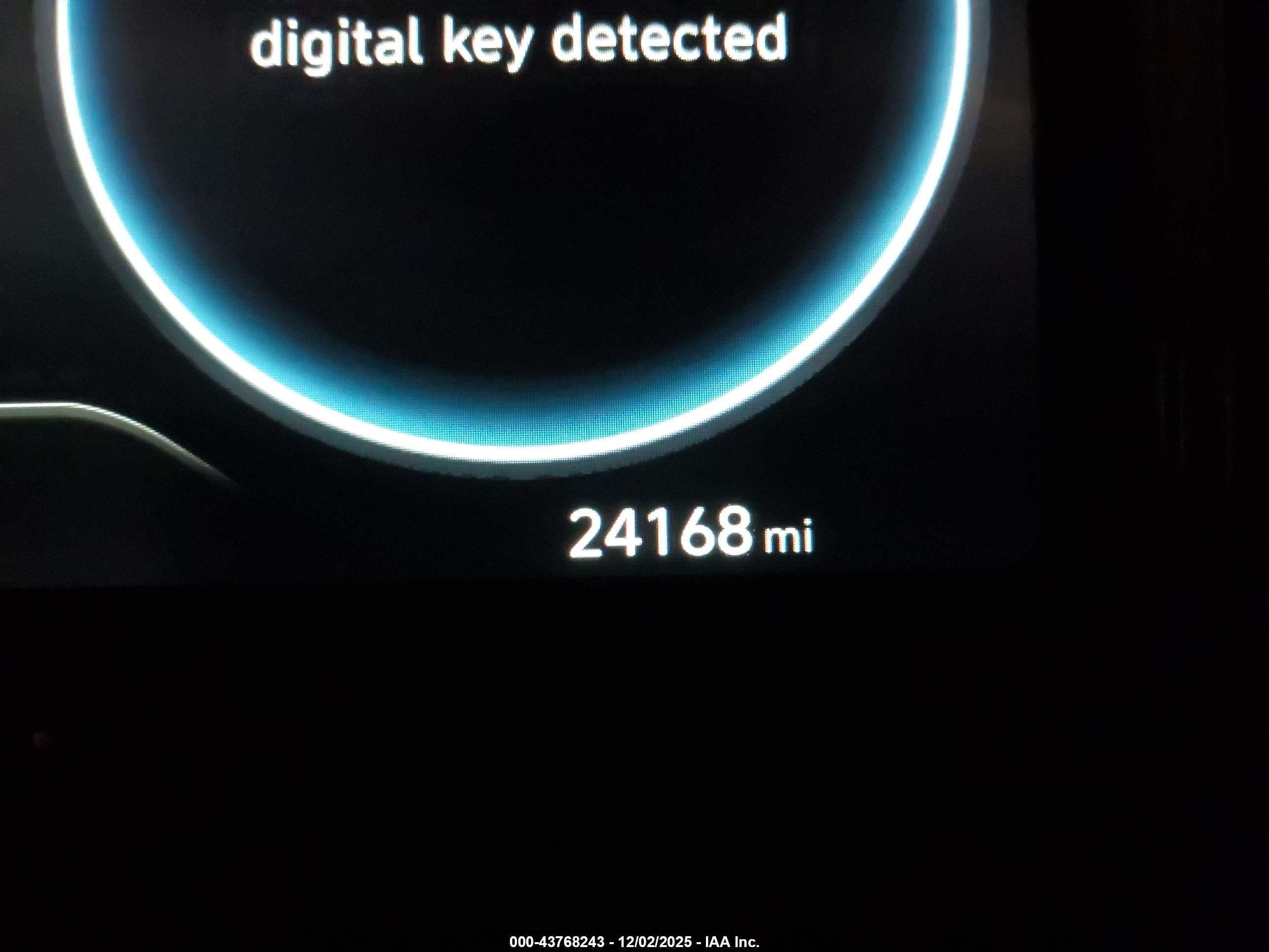 HYUNDAI KONA image 7