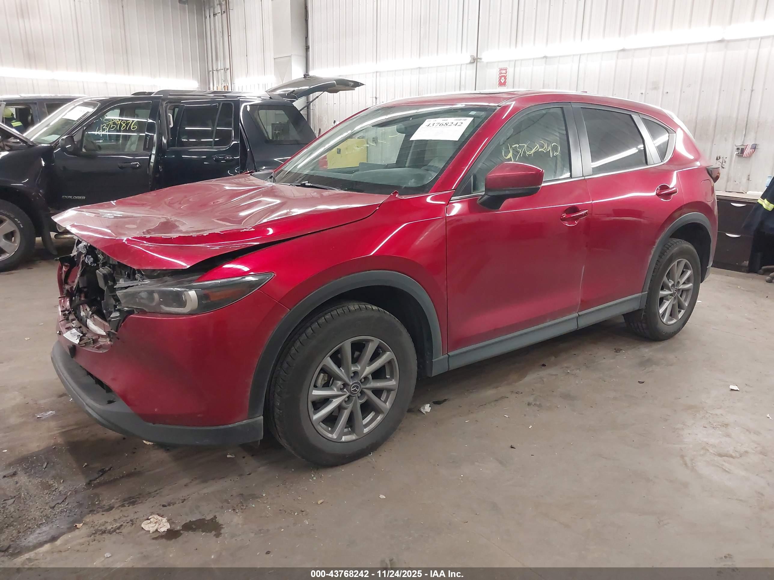 MAZDA CX-5 image 2
