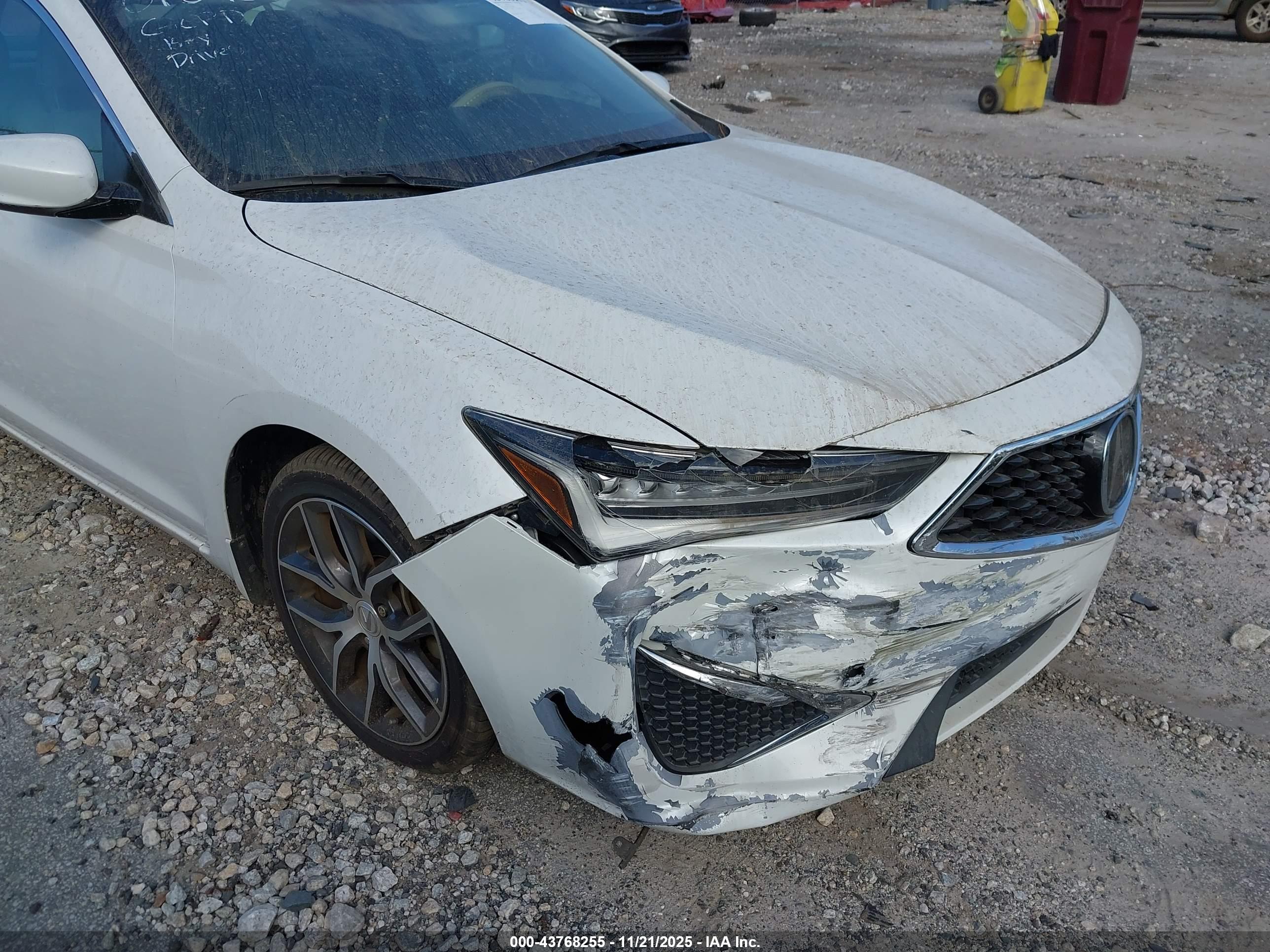 ACURA ILX image 6