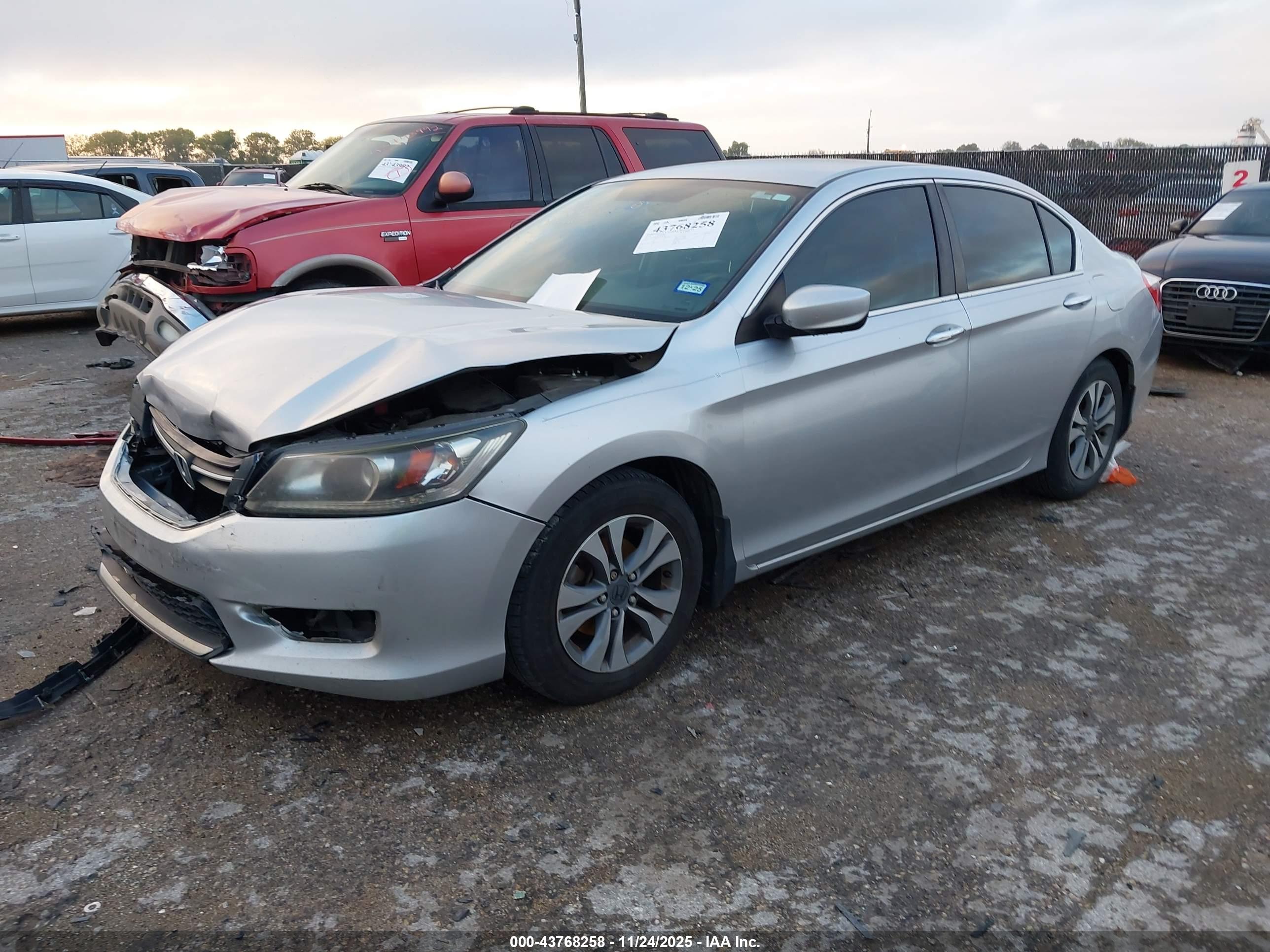 HONDA ACCORD image 2