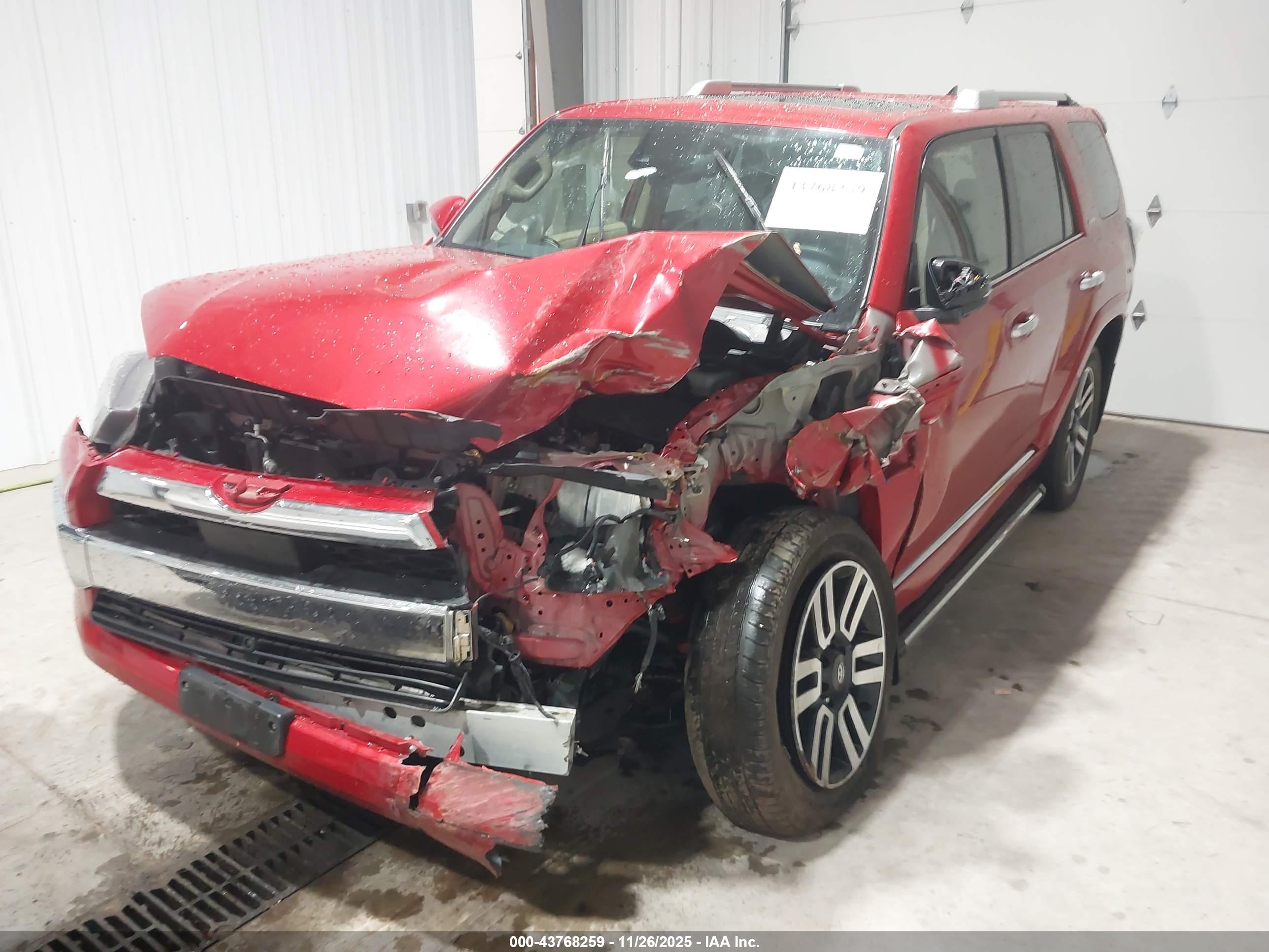 TOYOTA 4RUNNER image 6