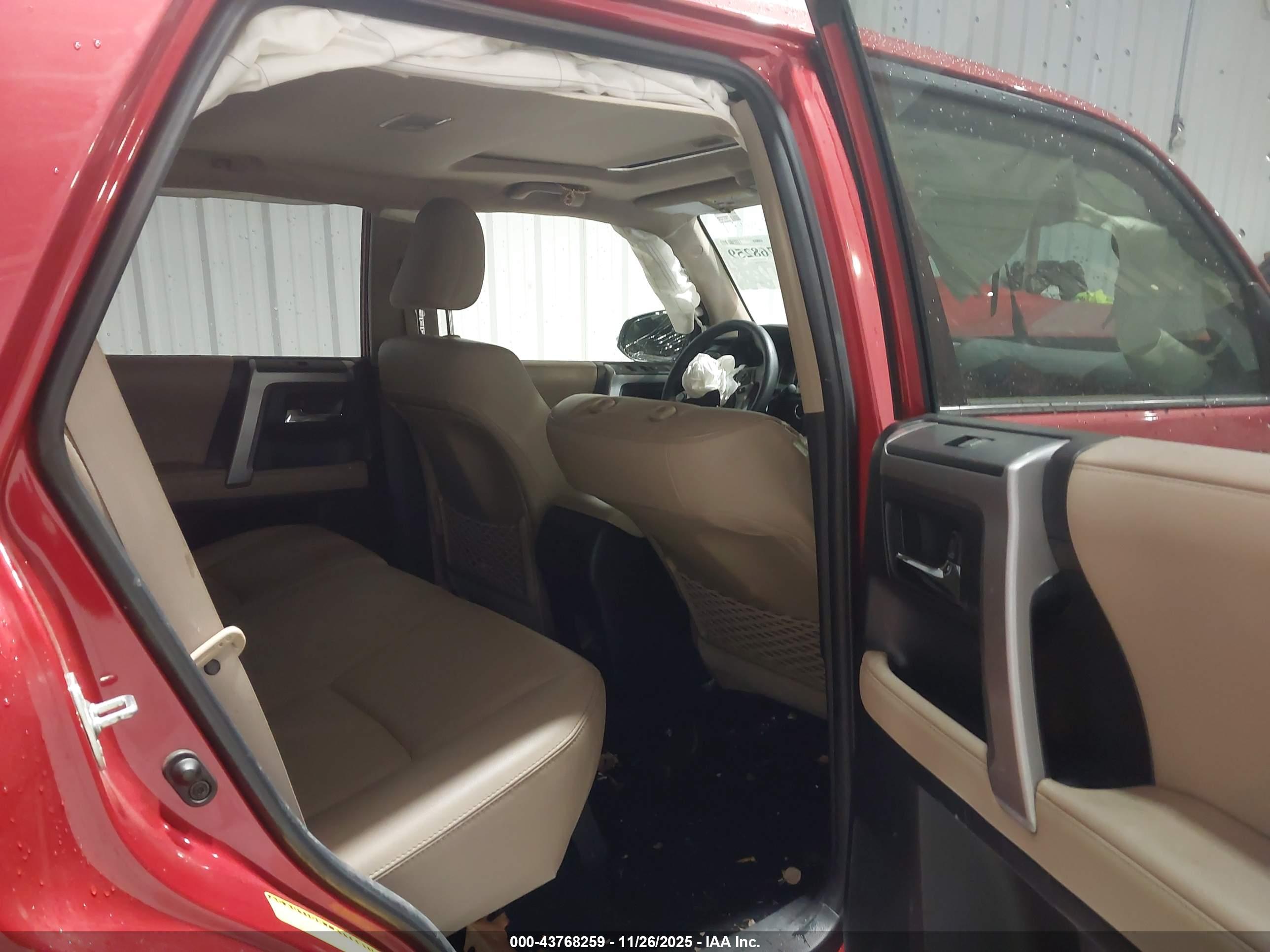TOYOTA 4RUNNER image 8