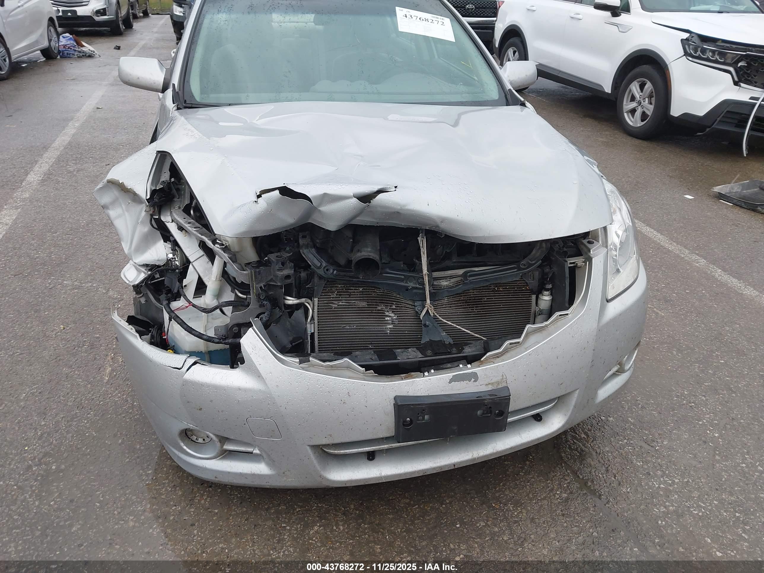 NISSAN ALTIMA image 6