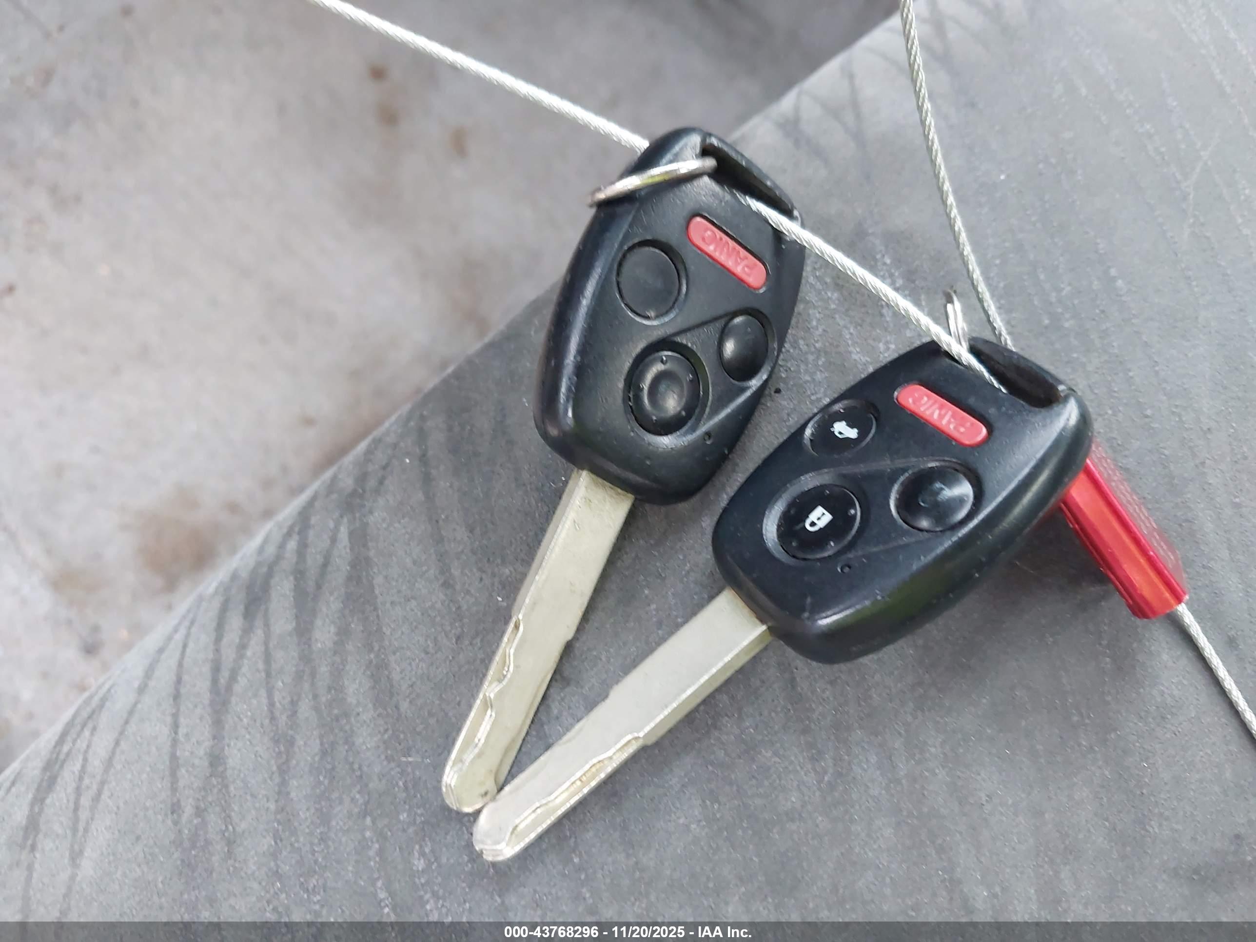 HONDA CIVIC image 11