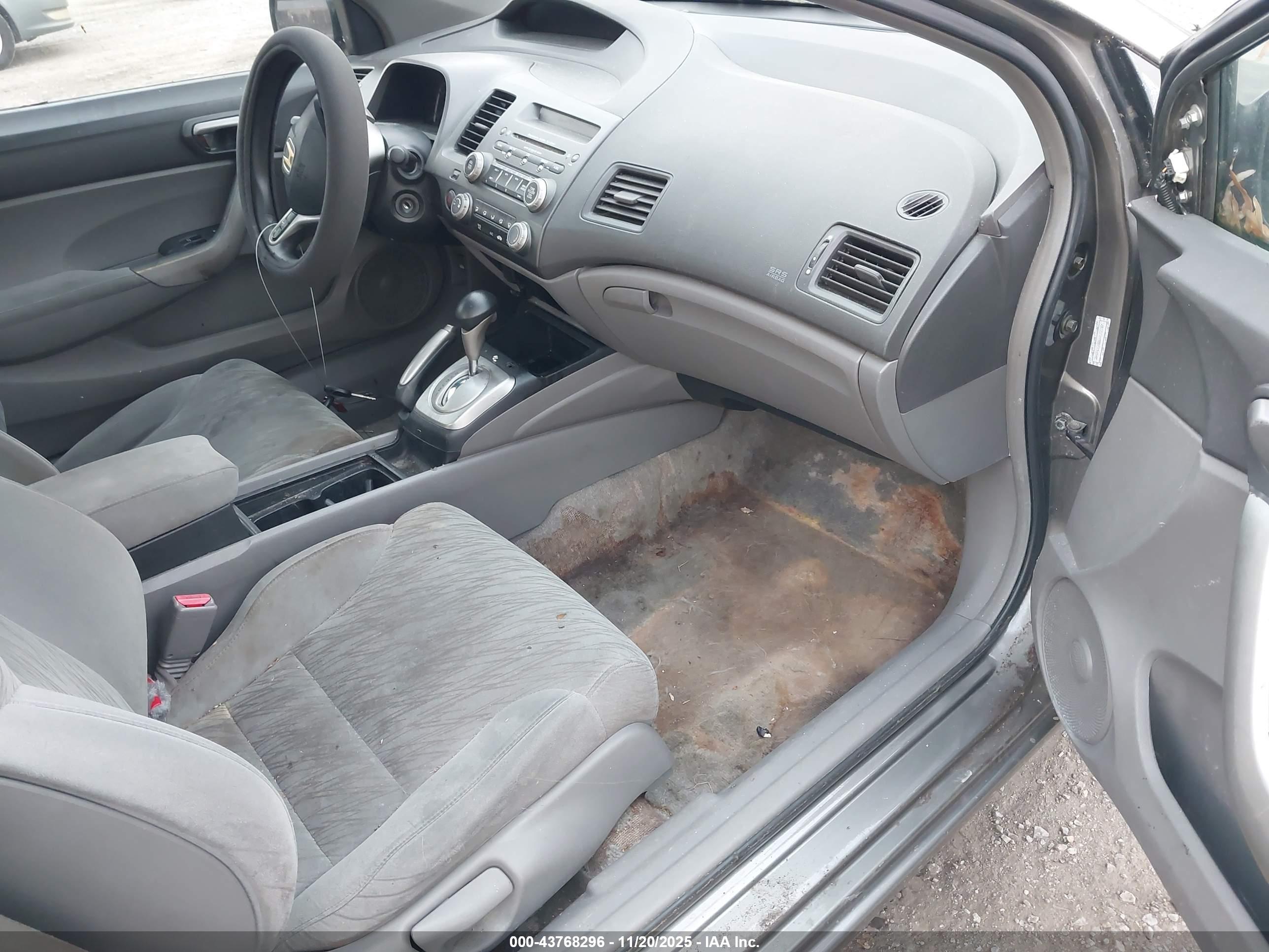 HONDA CIVIC image 5
