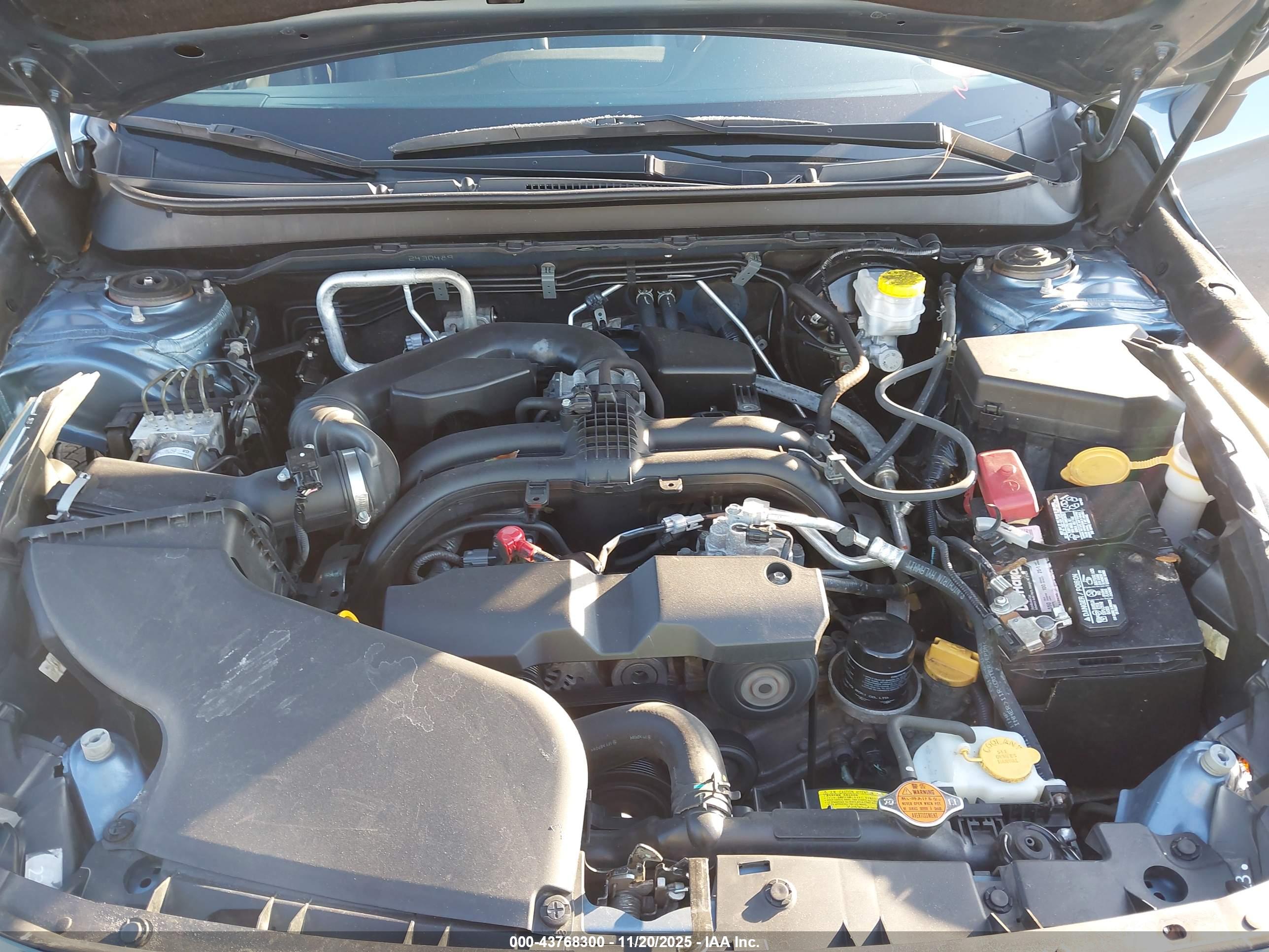 SUBARU OUTBACK image 10