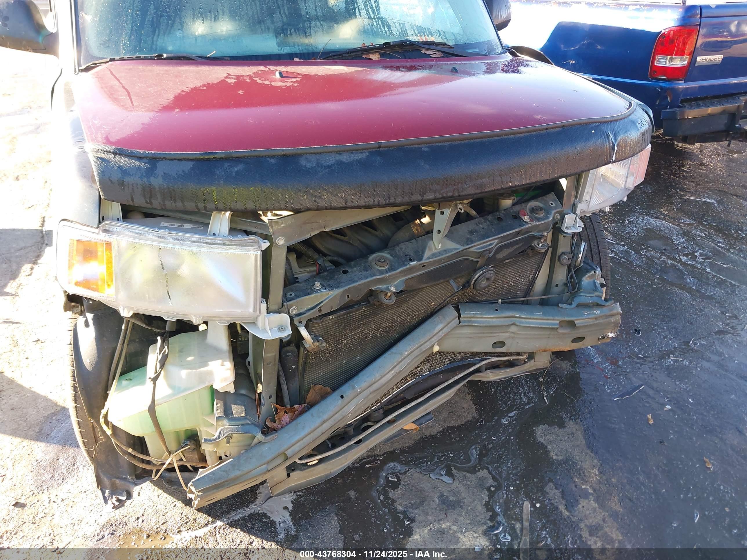 SCION XB image 6