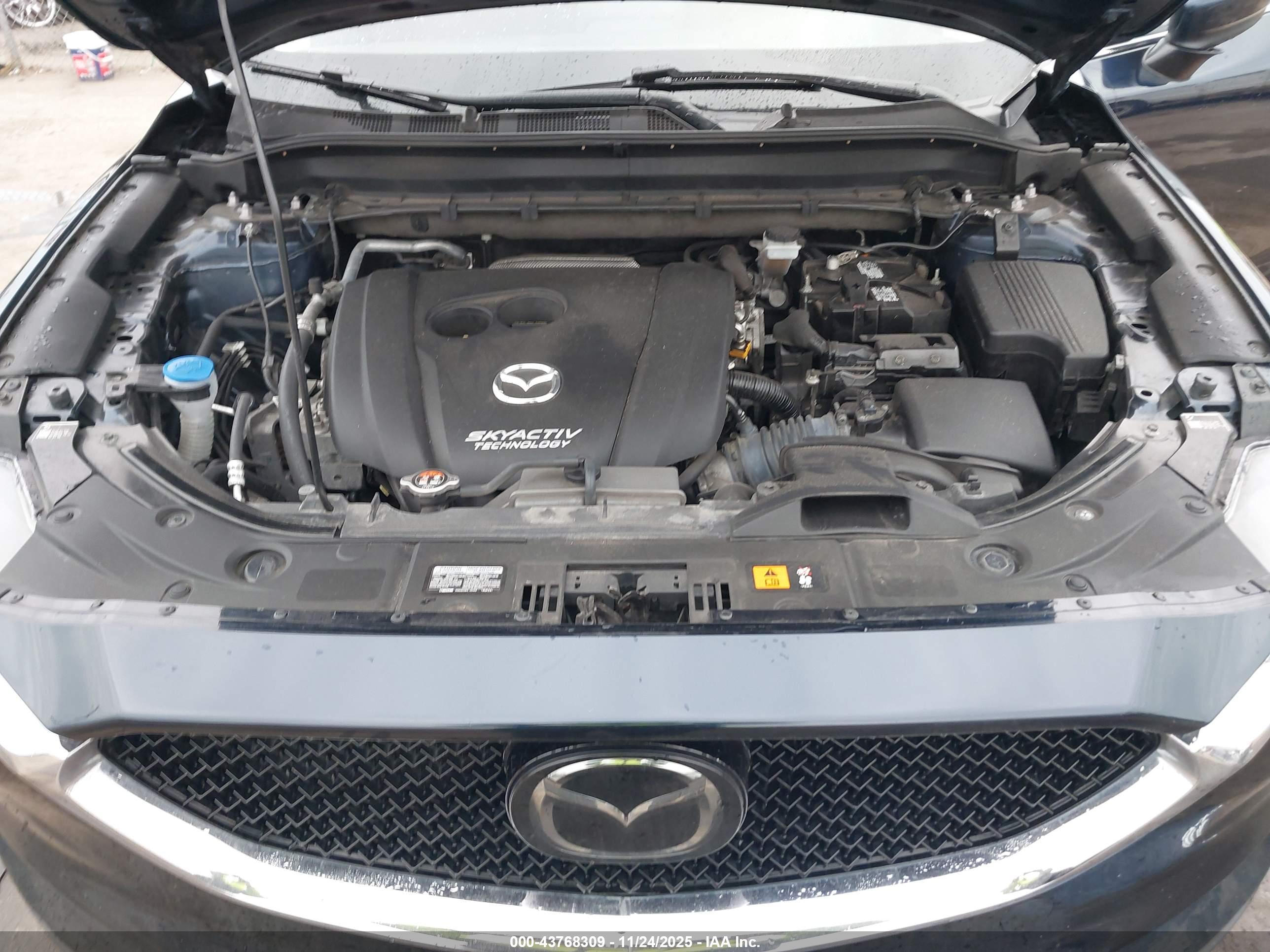 MAZDA CX-5 image 10