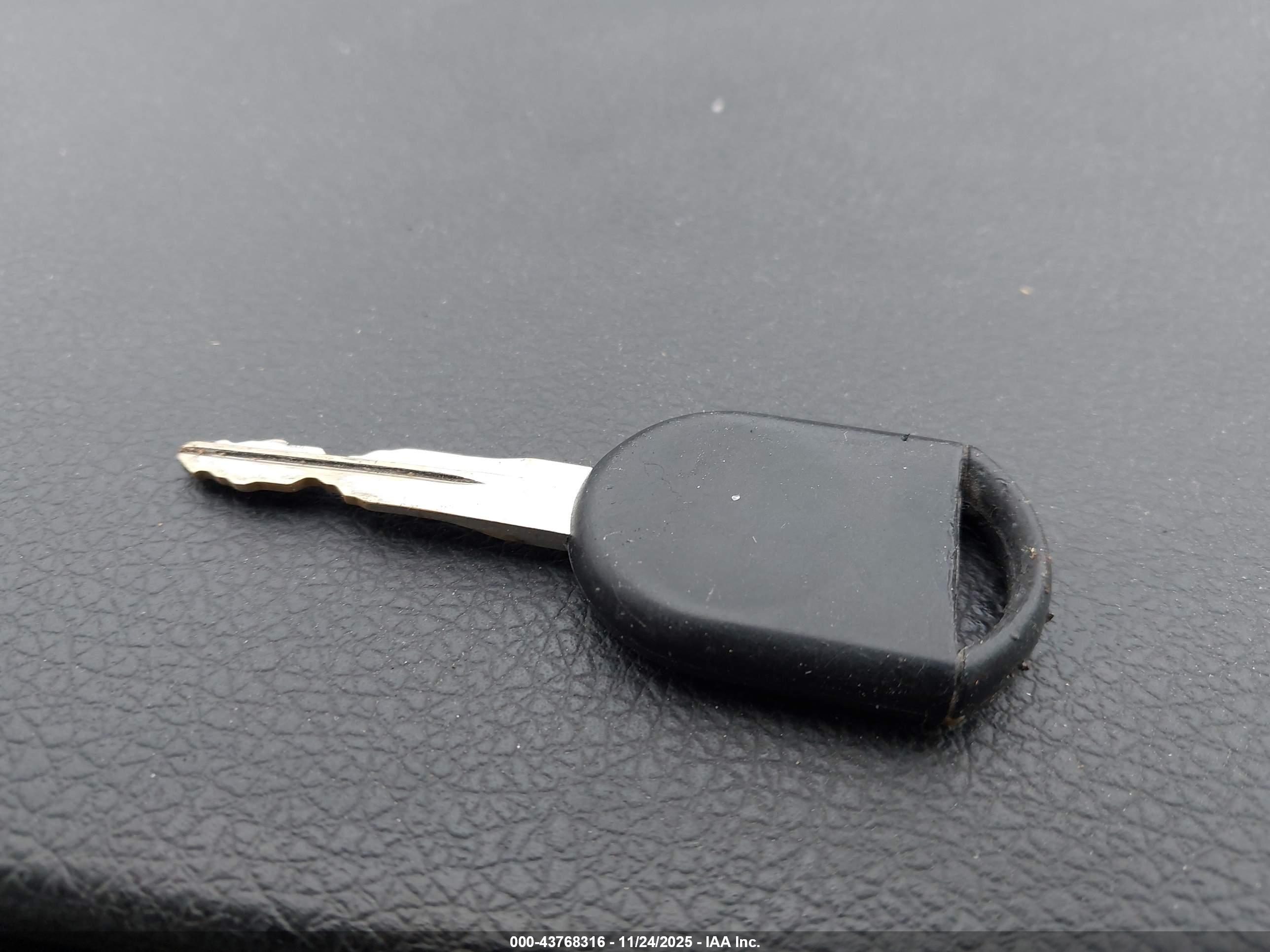 FORD MUSTANG image 11