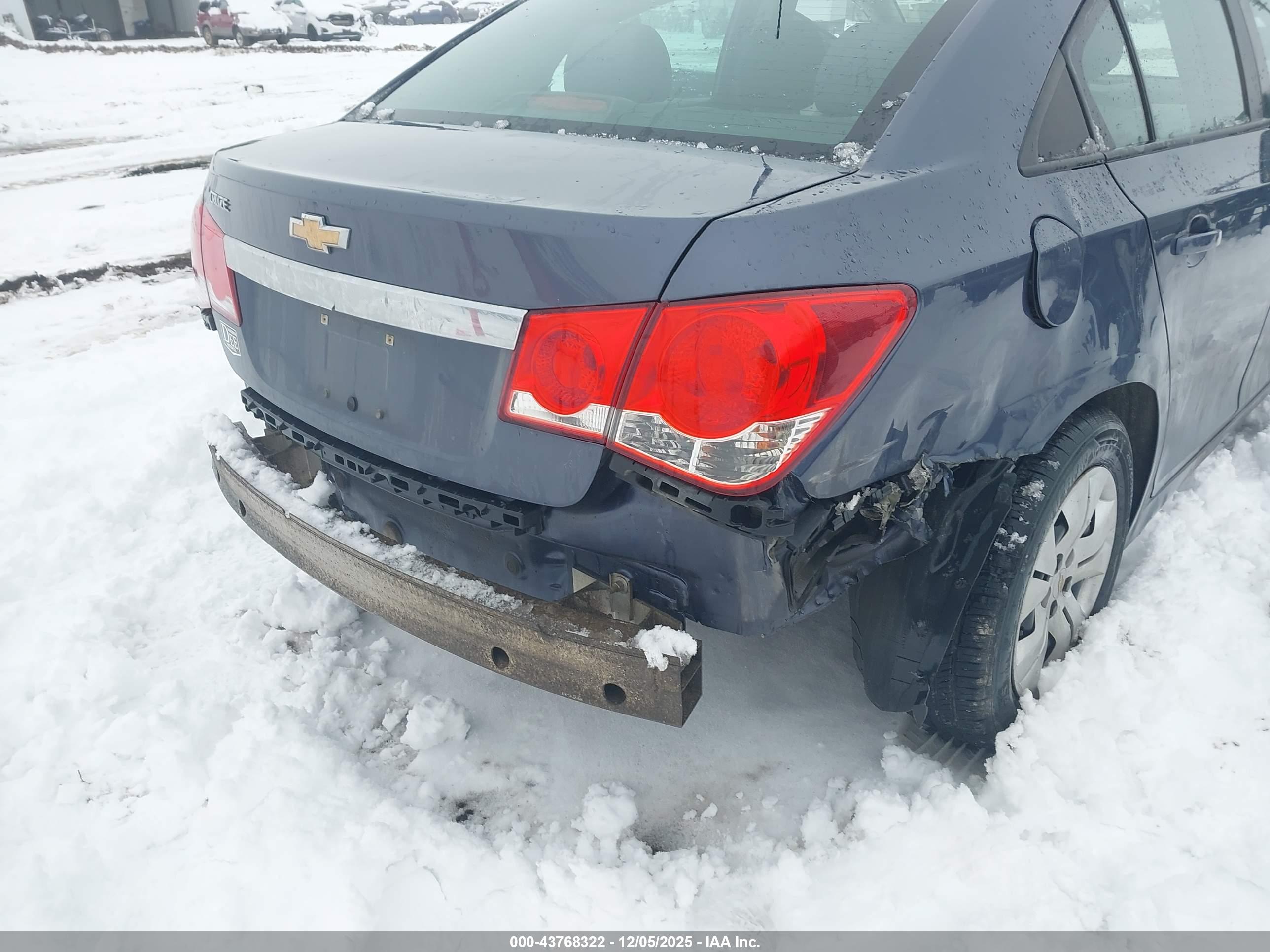 CHEVROLET CRUZE image 6