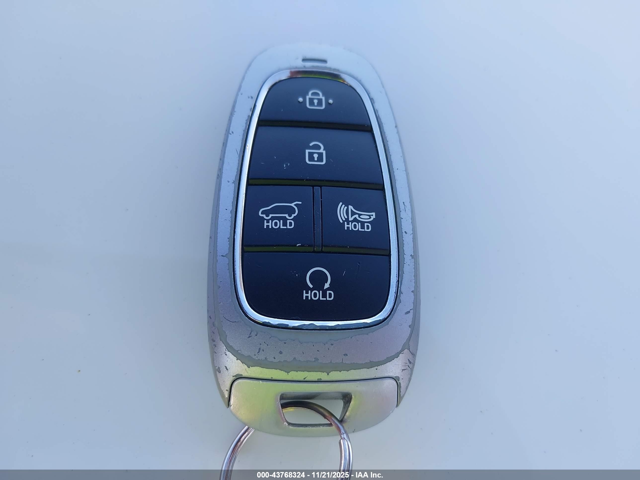 HYUNDAI TUCSON image 11