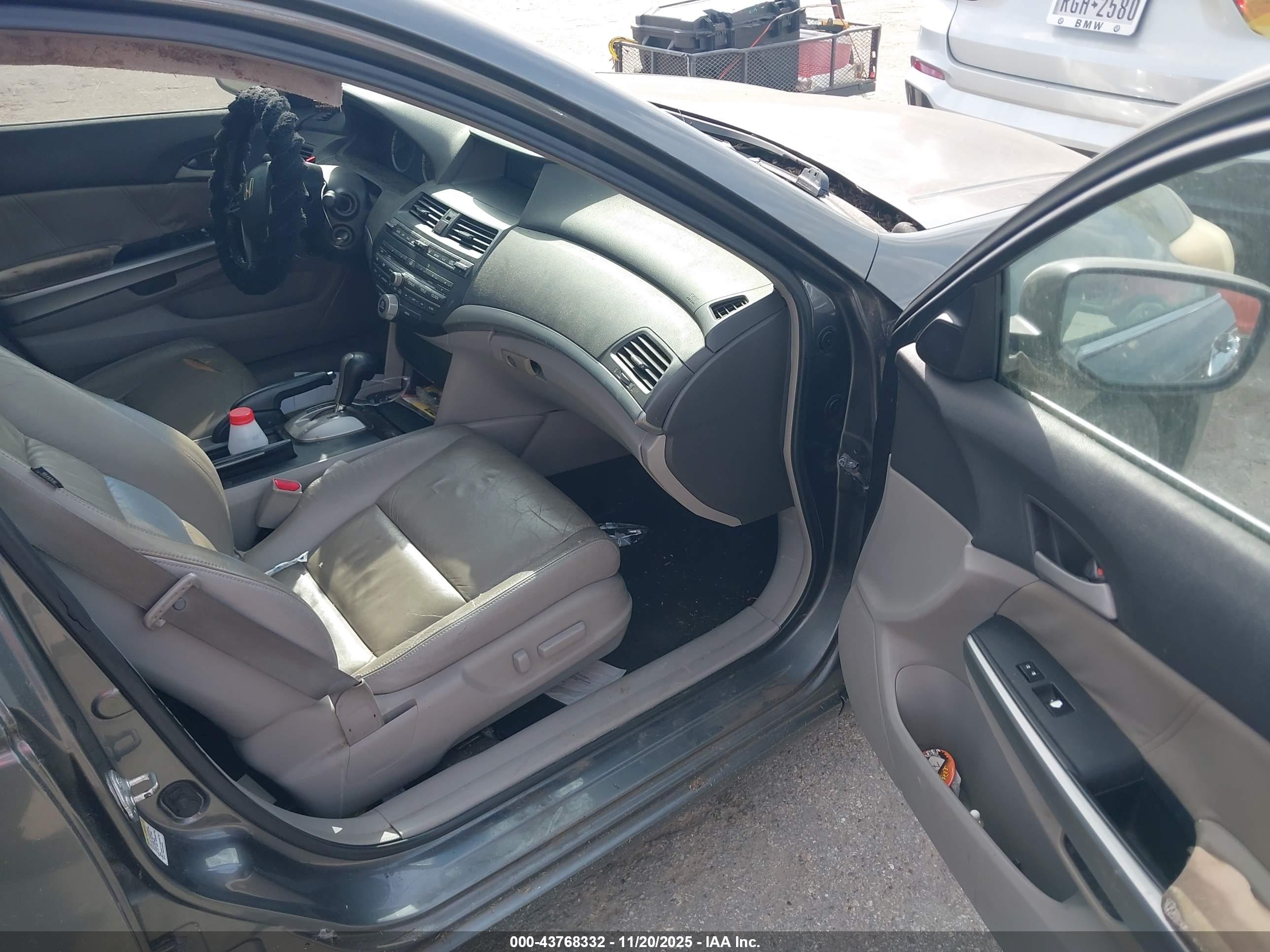 HONDA ACCORD image 5