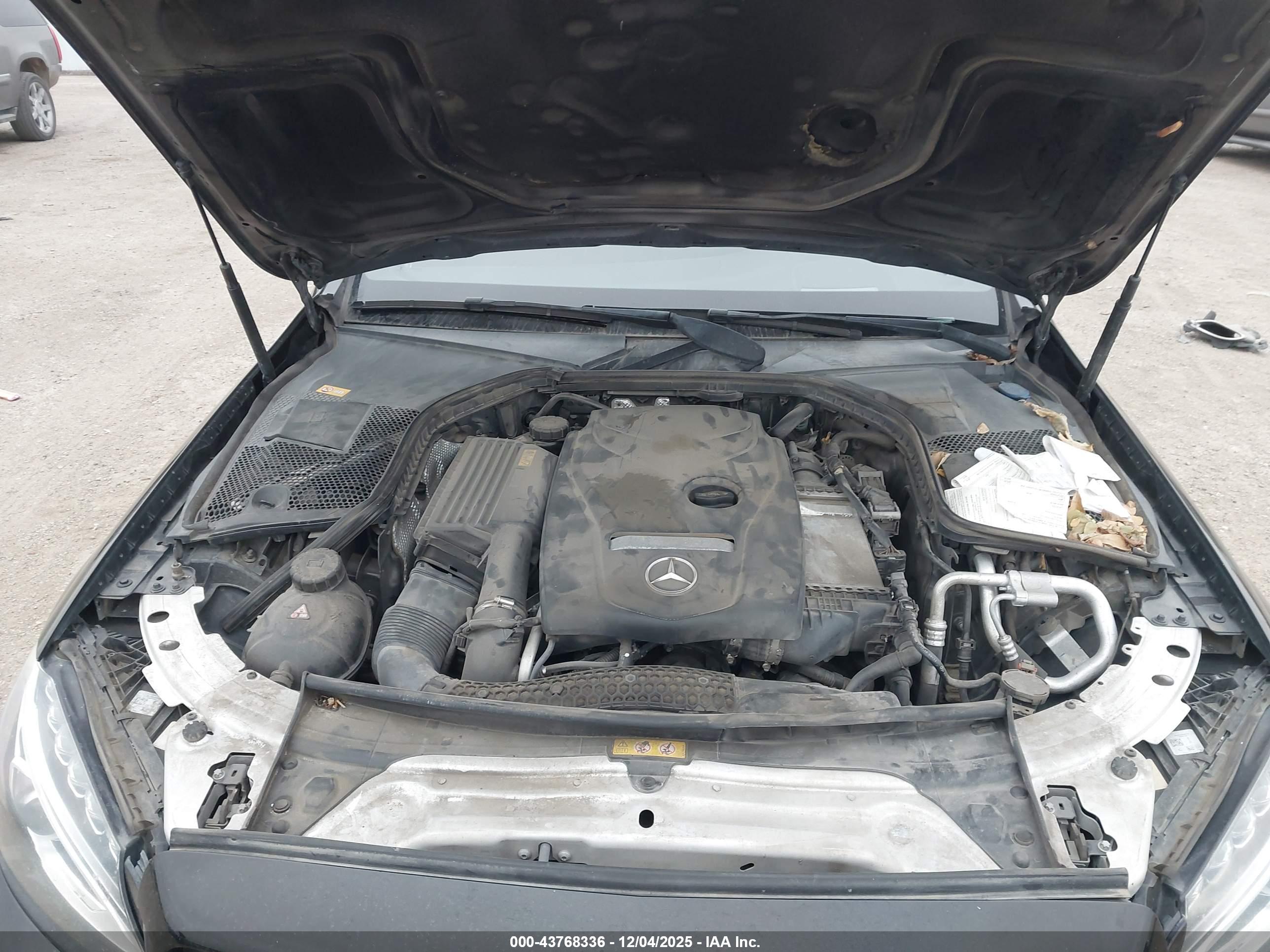 MERCEDES-BENZ C image 10