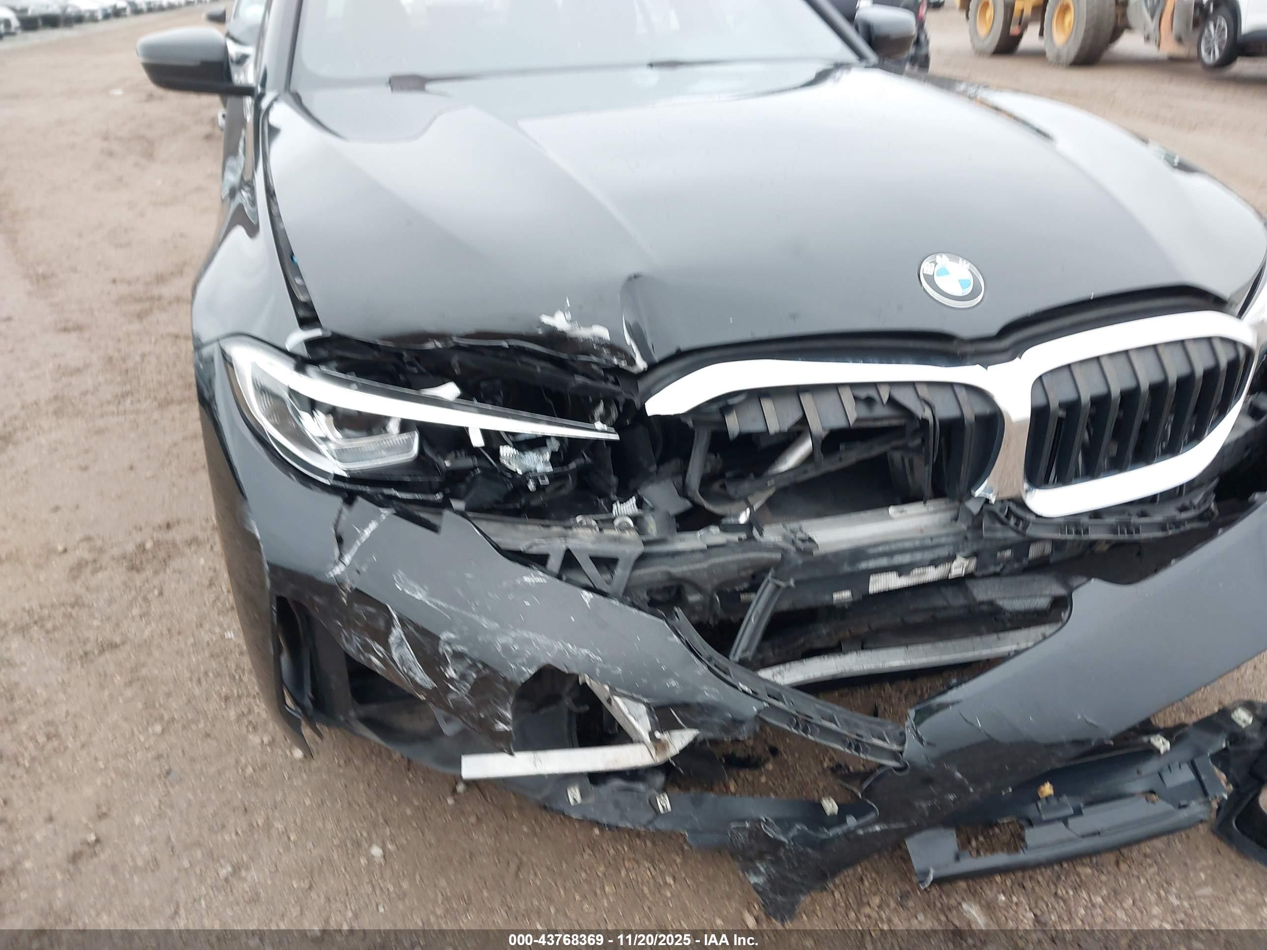BMW 330I image 6