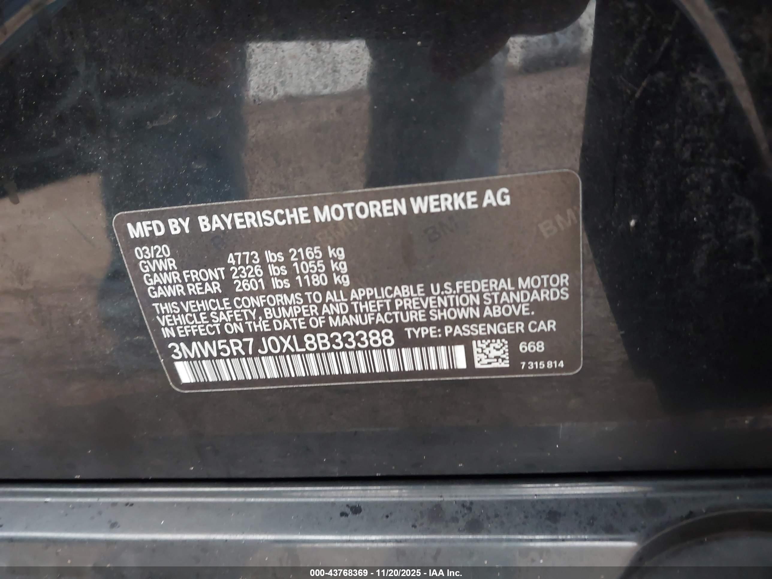 BMW 330I image 9