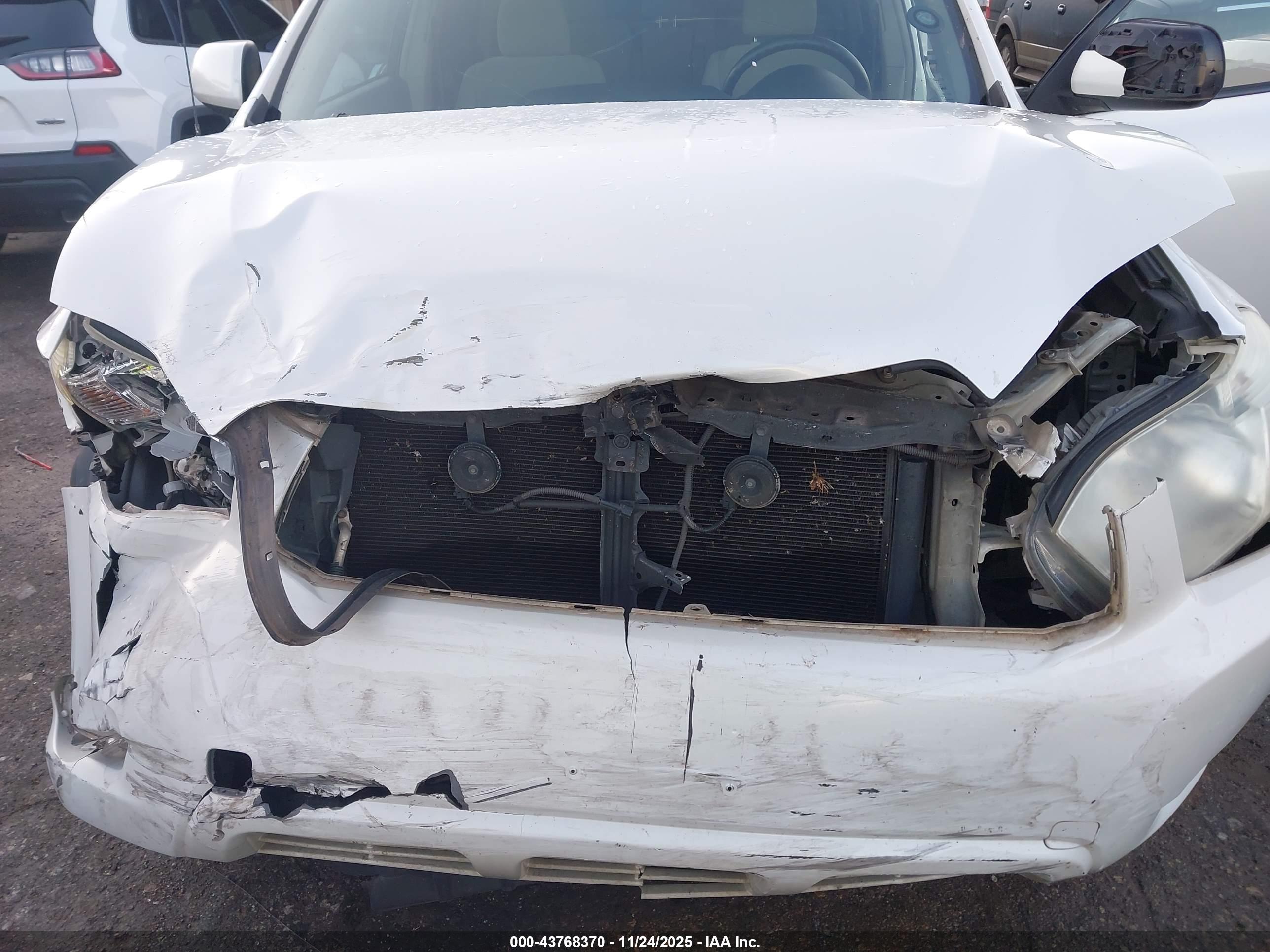 TOYOTA HIGHLANDER image 6