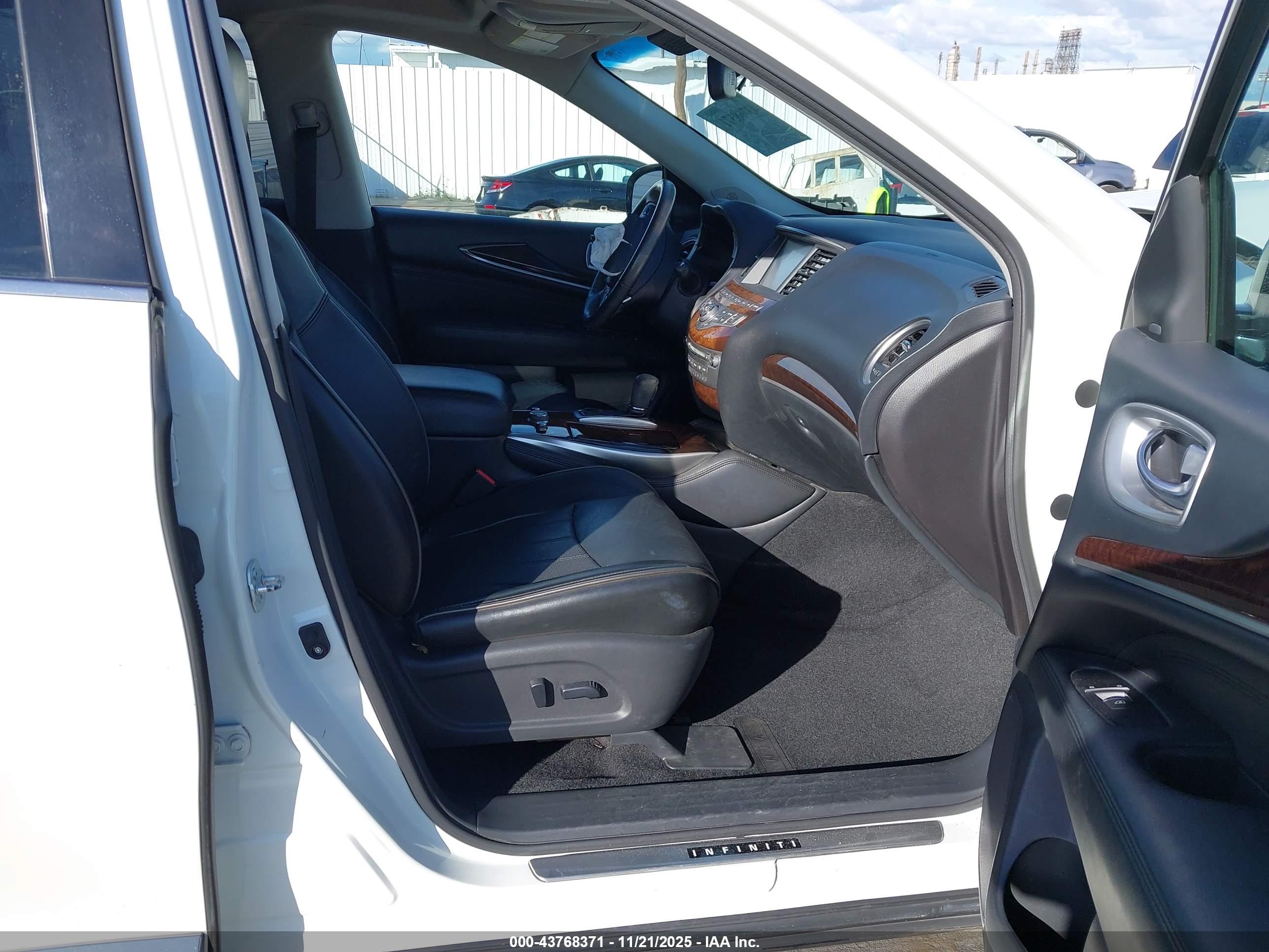 INFINITI QX60 image 5