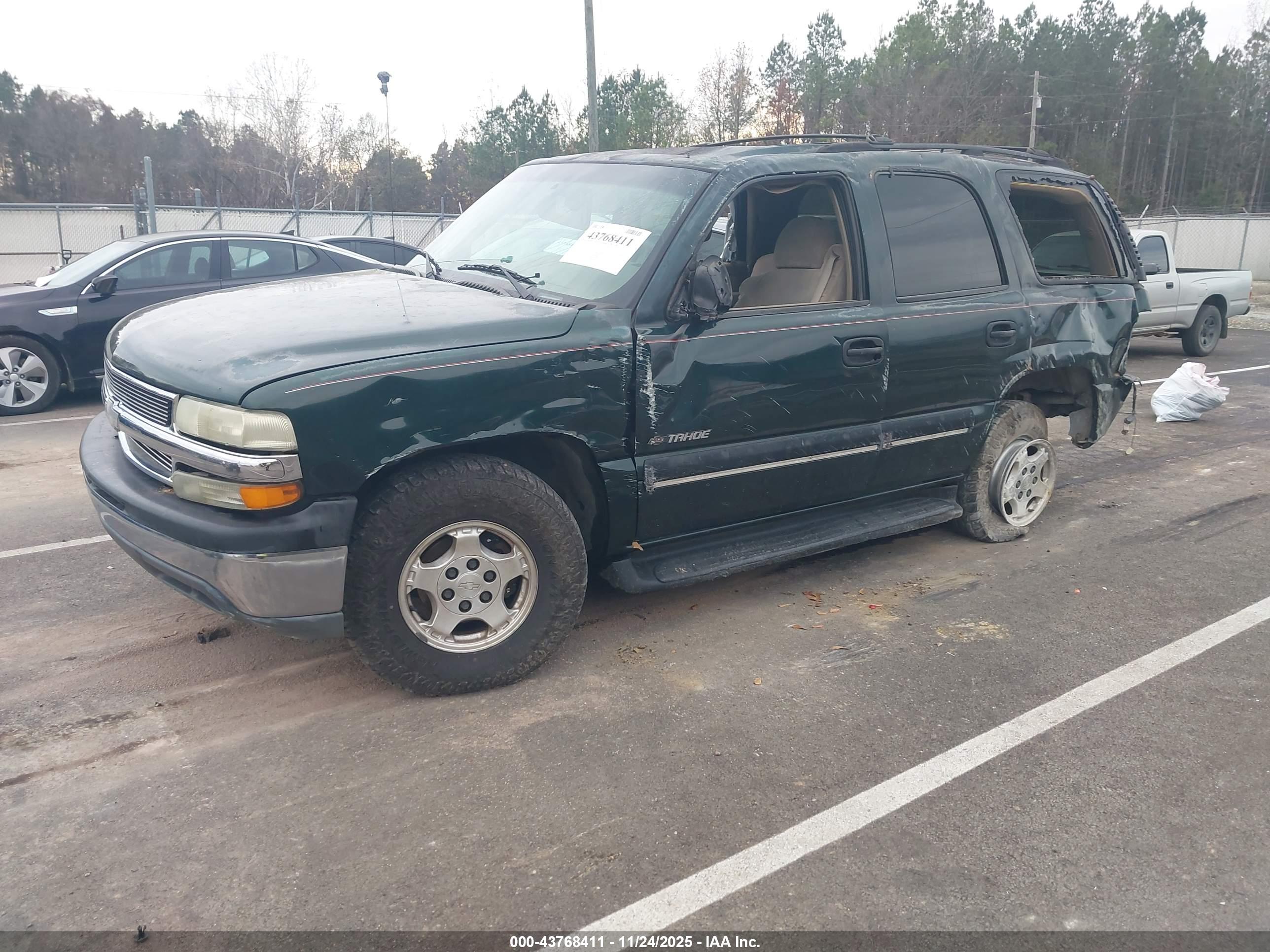 CHEVROLET TAHOE image 2