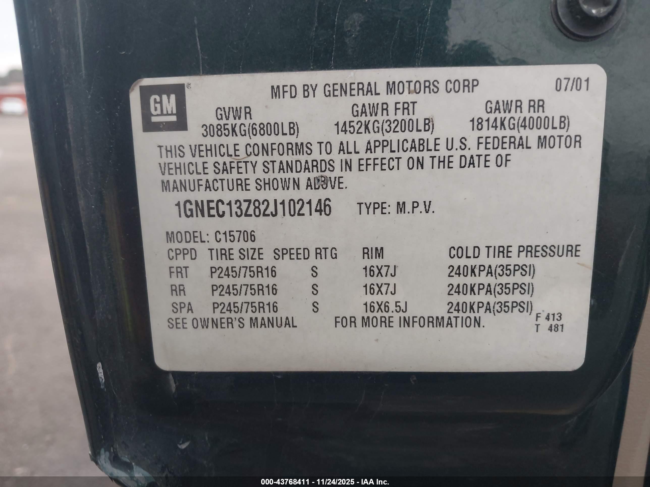 CHEVROLET TAHOE image 9