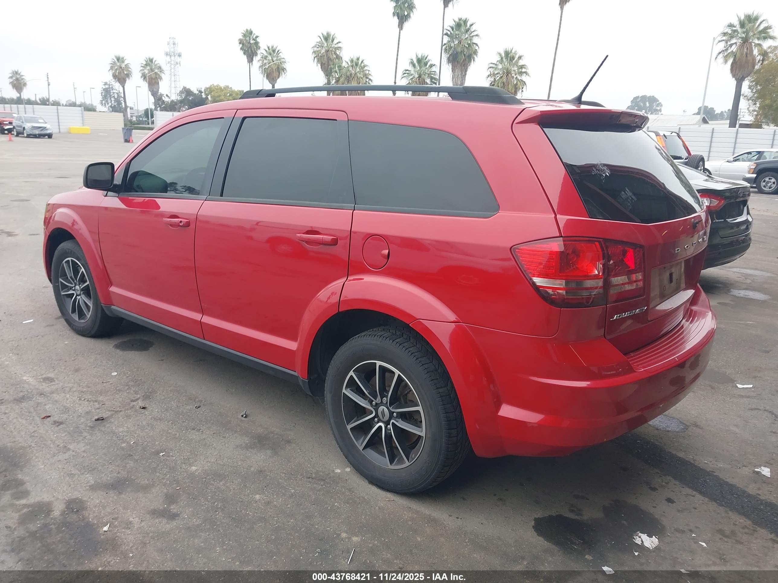 DODGE JOURNEY image 3