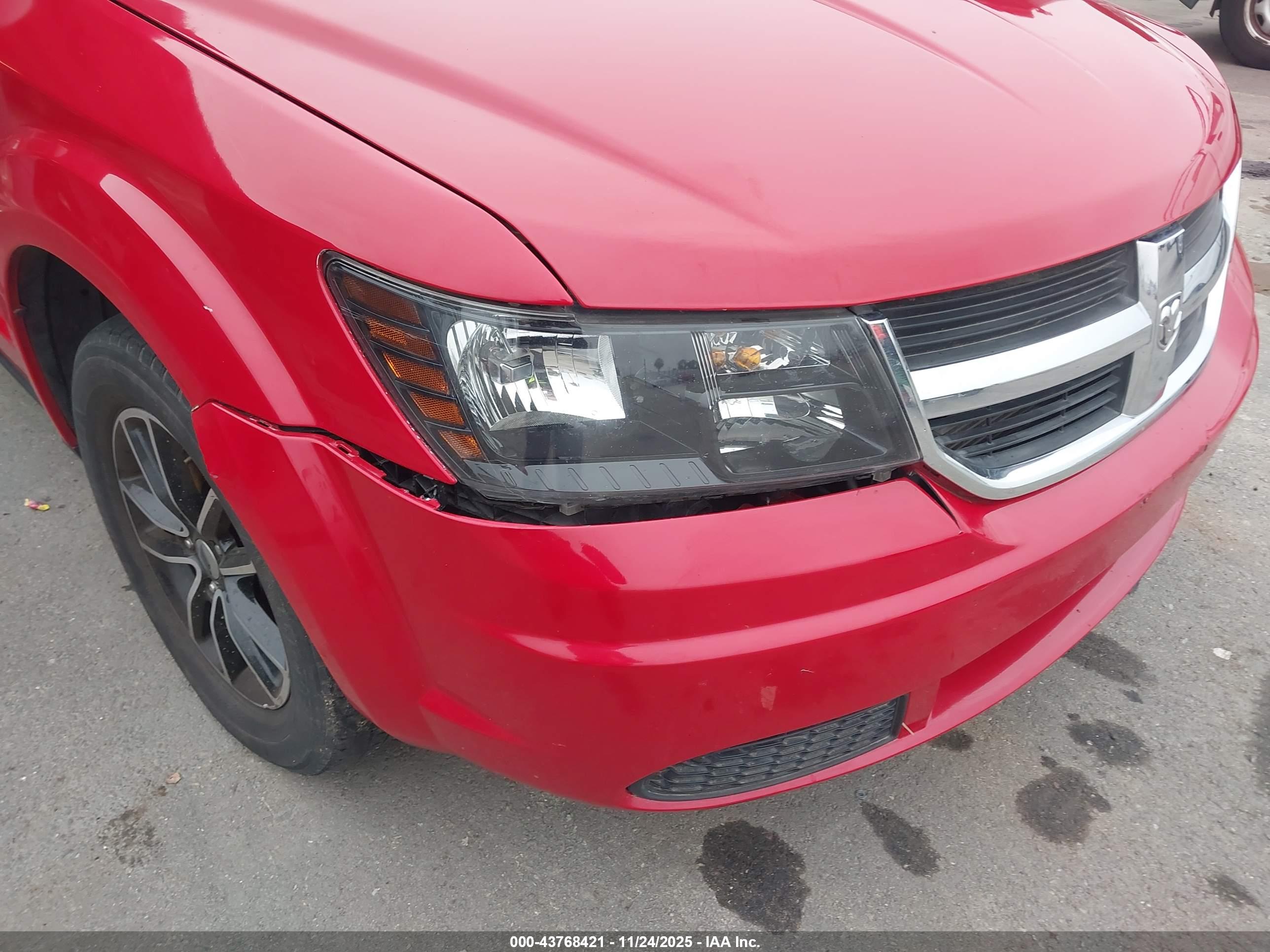 DODGE JOURNEY image 6