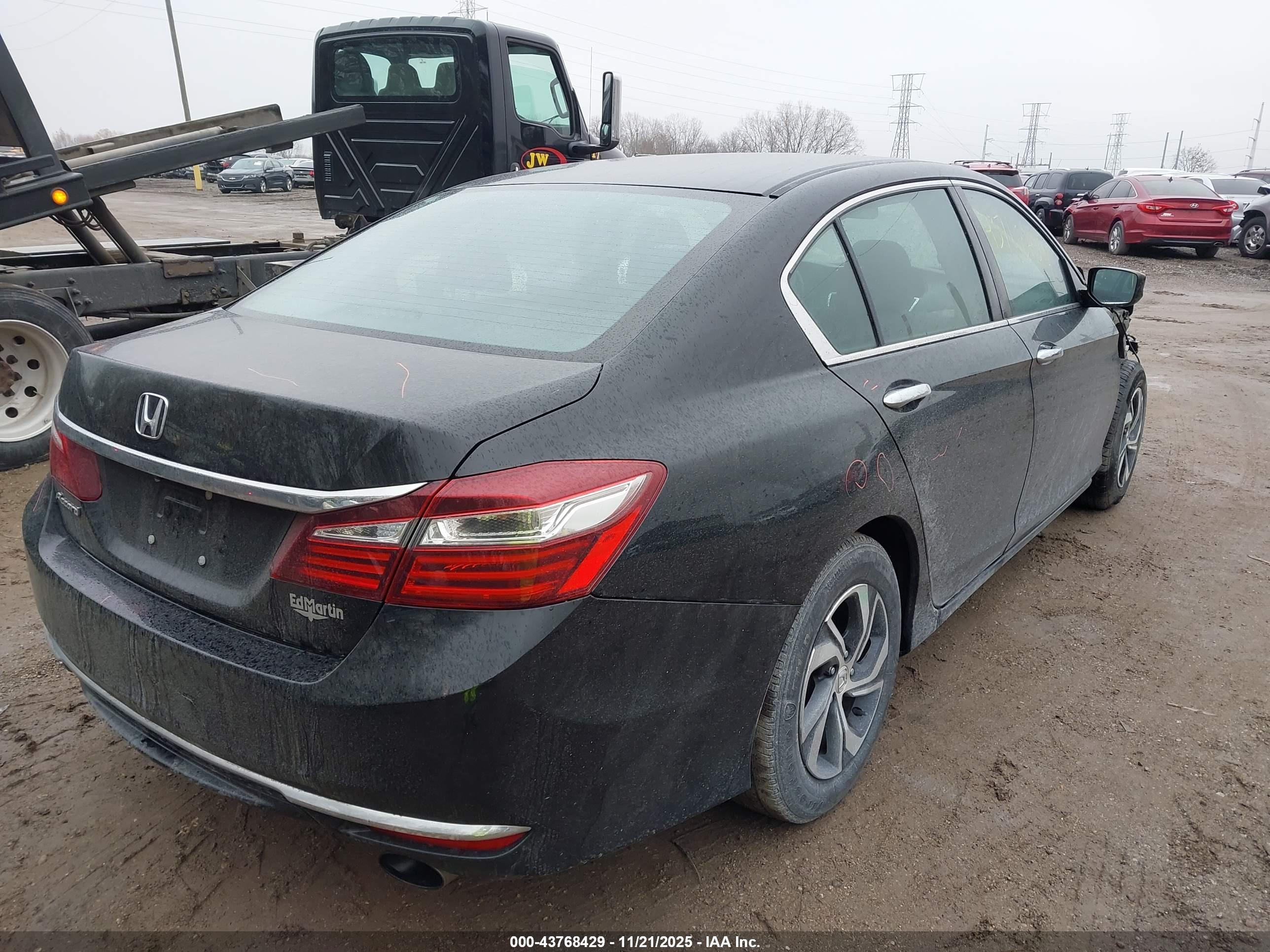 HONDA ACCORD image 4